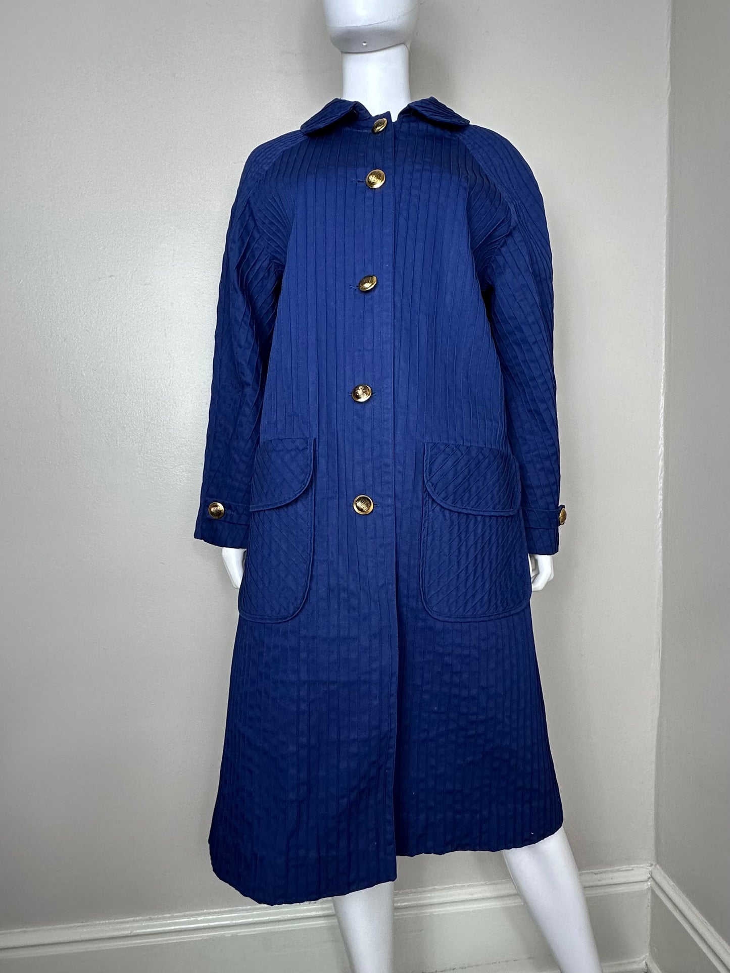 1970s Blue Pintuck Coat, J.C. Penney Size Medium