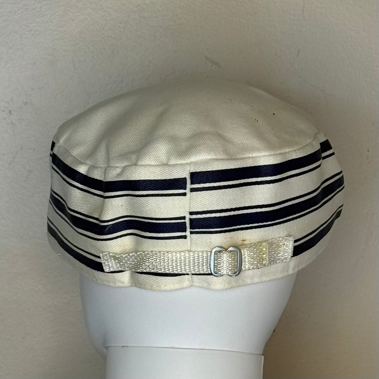1980s FM 100 Means Music Hat, Crowd Caps, Striped, Memphis Rock and Pop Radio