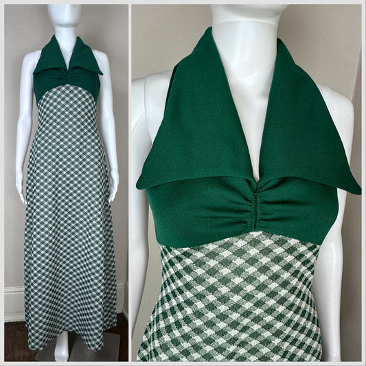 1970s Green Plaid Polyester Double Knit Dress with Huge Collar, Size Small