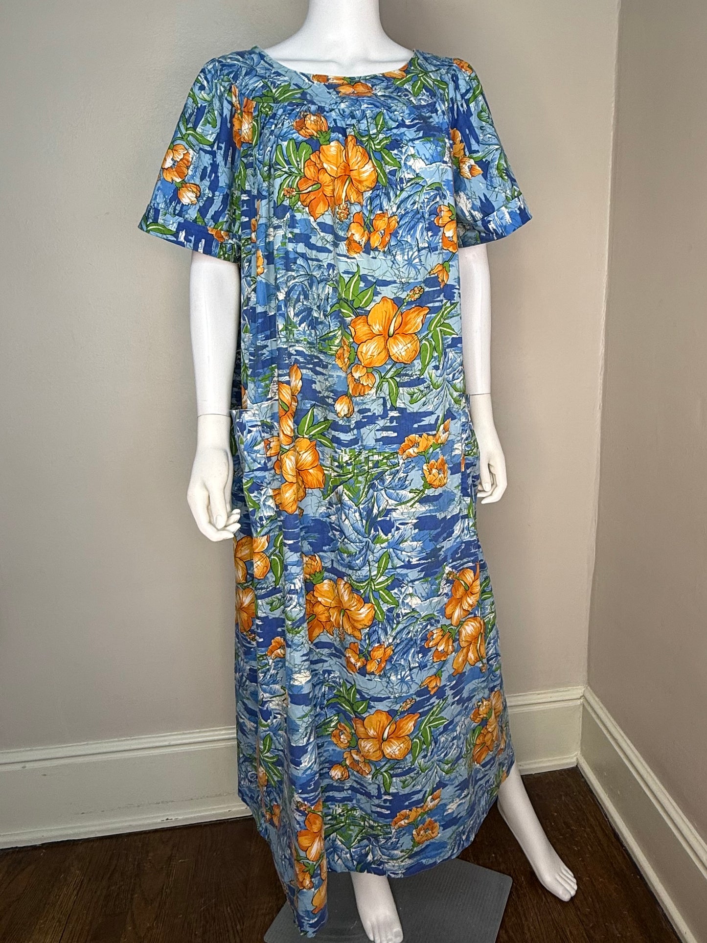 1970s Hawaiian Novelty Print Floral Maxi Dress, Sears Hawaiian Loungers Size Large, Cotton Kaftan Muumuu