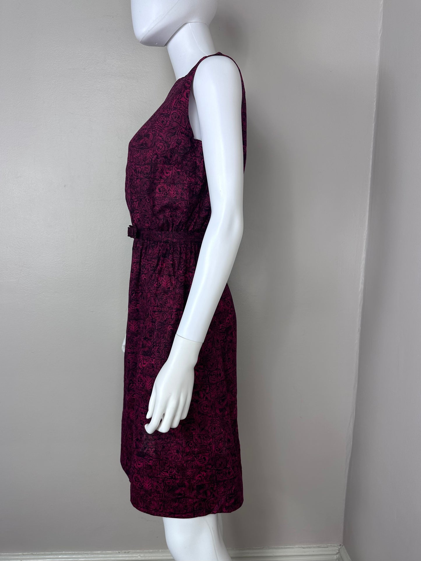 1960s Raspberry Scribble Print Sleeveless Dress, Handmade Size S-M