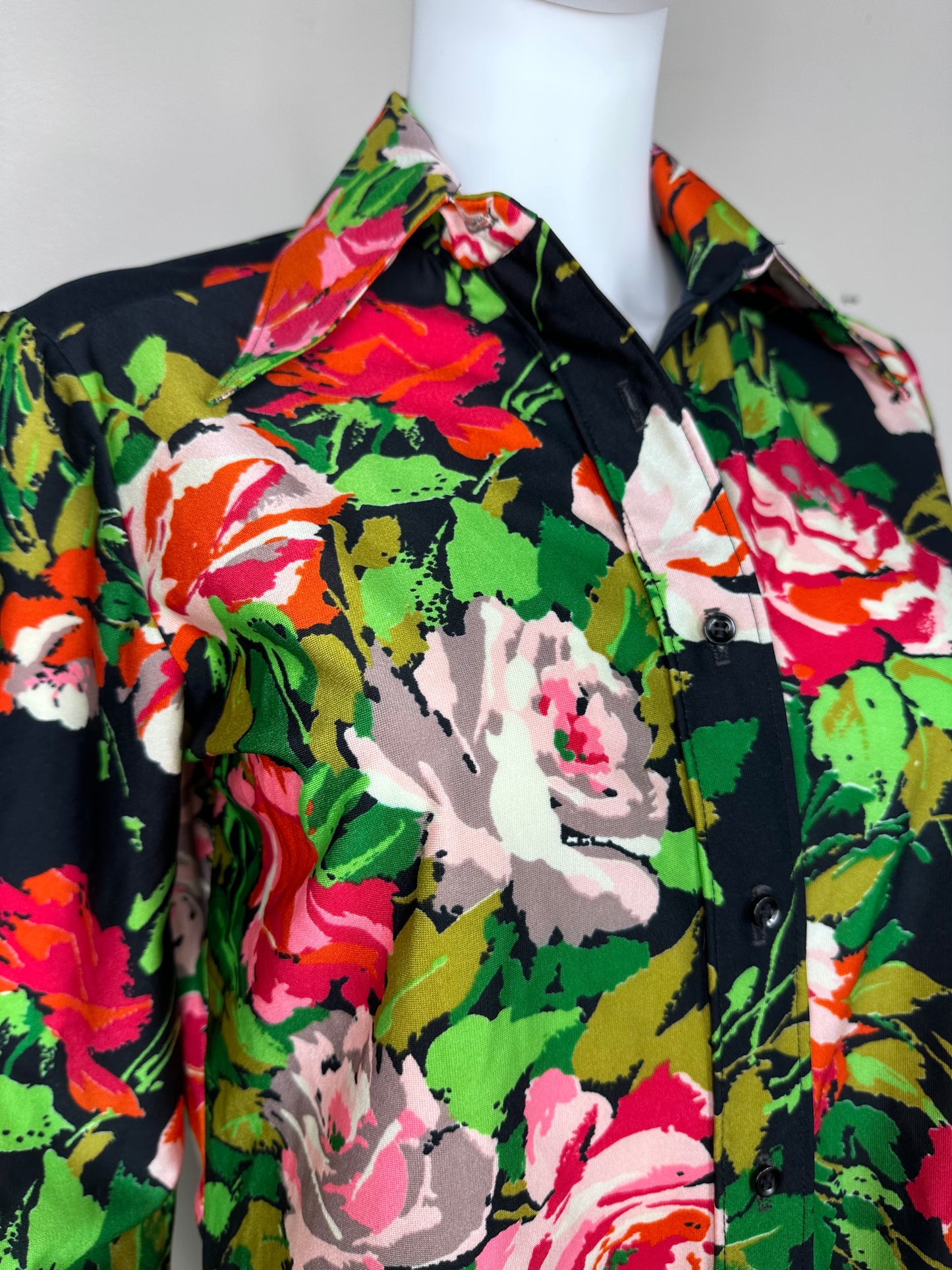 1970s Floral Nylon Blouse, Ship ‘n Shore Size M-L