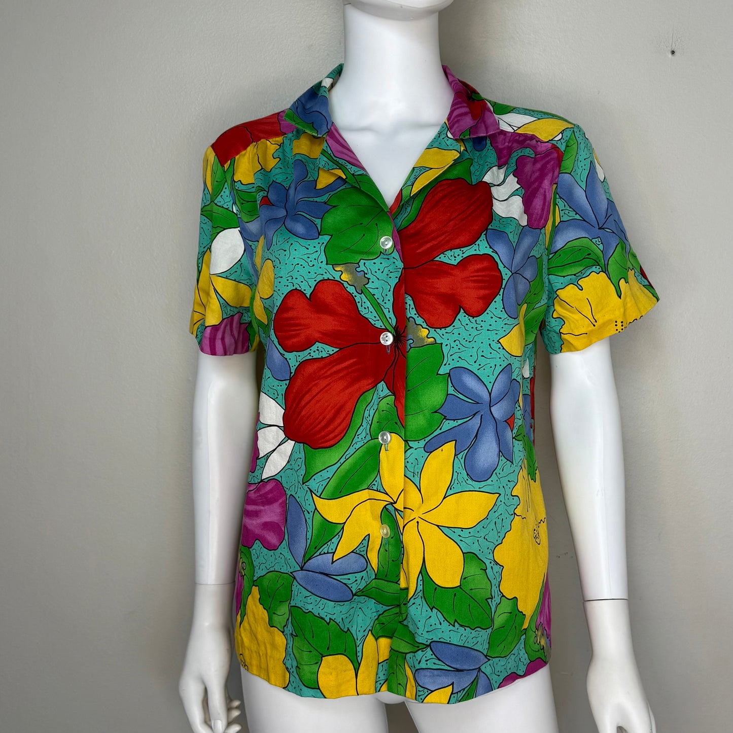 1980s Women’s Hawaiian Shirt, Cotton Blouse, Hilo Hattie Size M/L