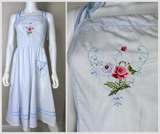 1970s White Cotton Sundress with Floral Embroidery, Altogether Fashions Size S/M, Sleeveless Dress