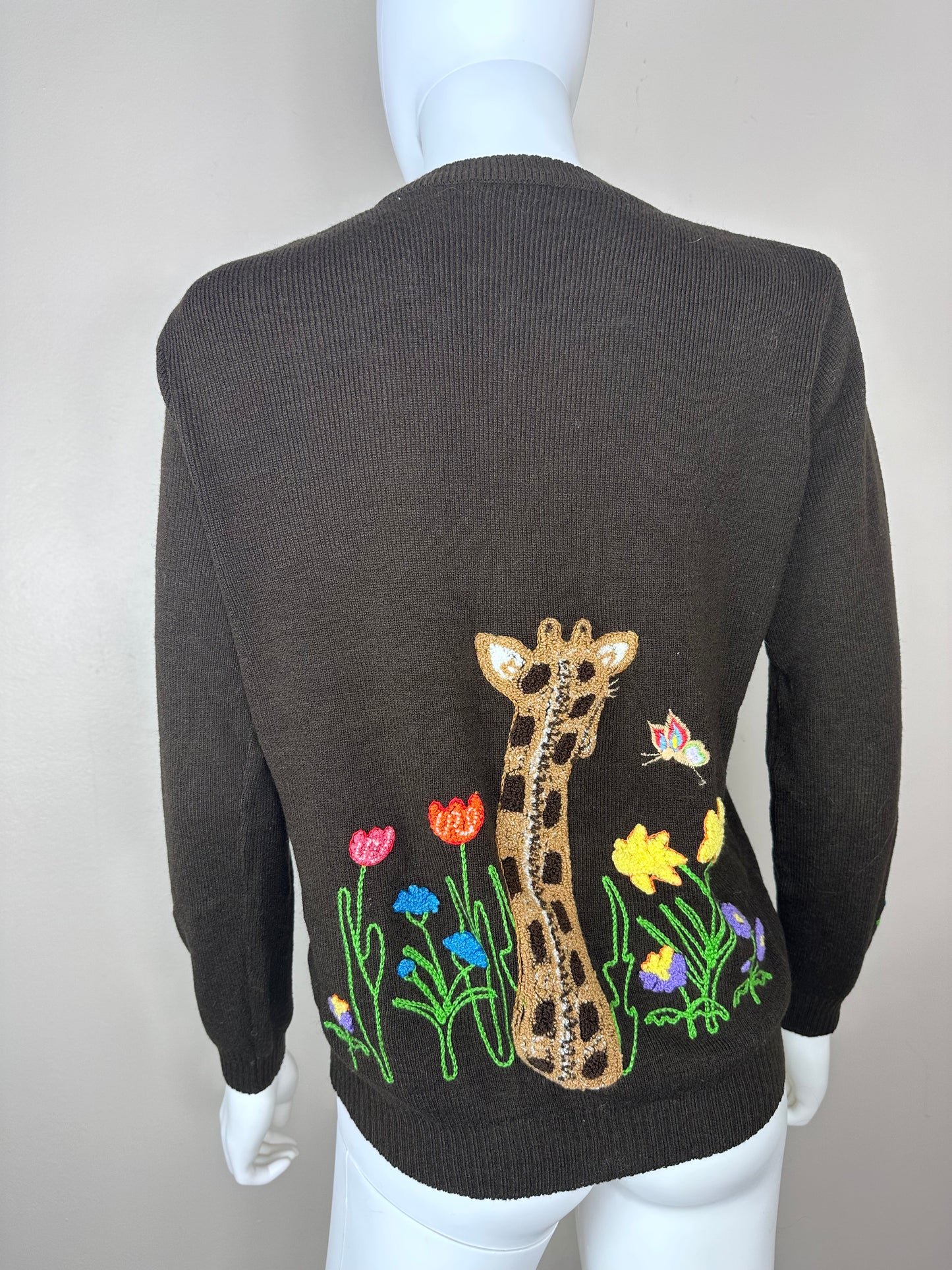 1970s/80s Embroidered Giraffe Sweater, Cyn-Les Shirlee Designs Size M/L