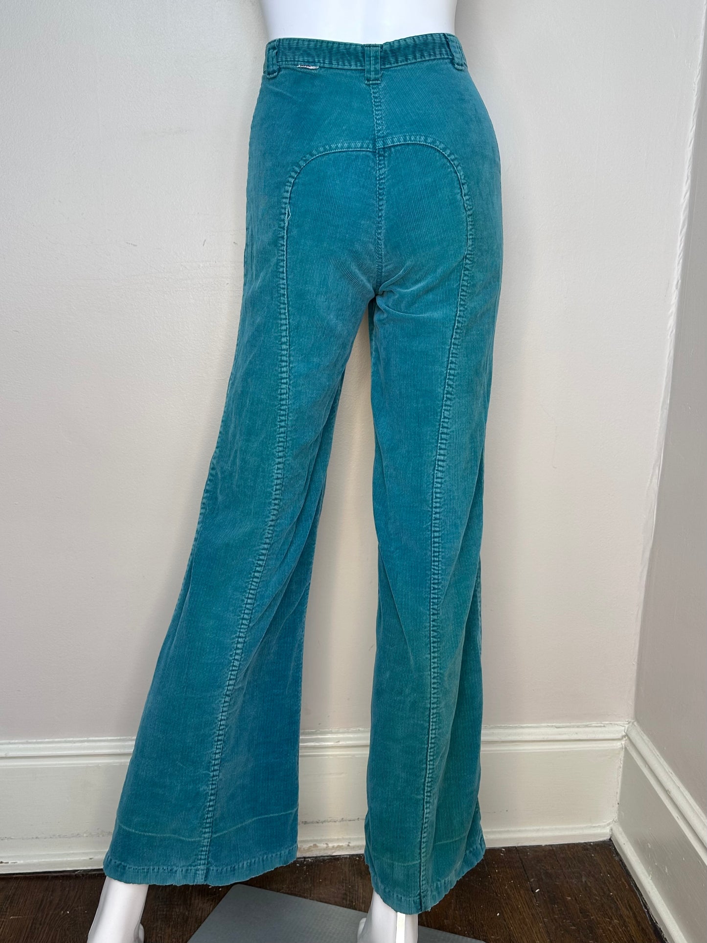 1970s Teal Green Corduroy Bell Bottom Jeans, Dittos 23.75x30.5