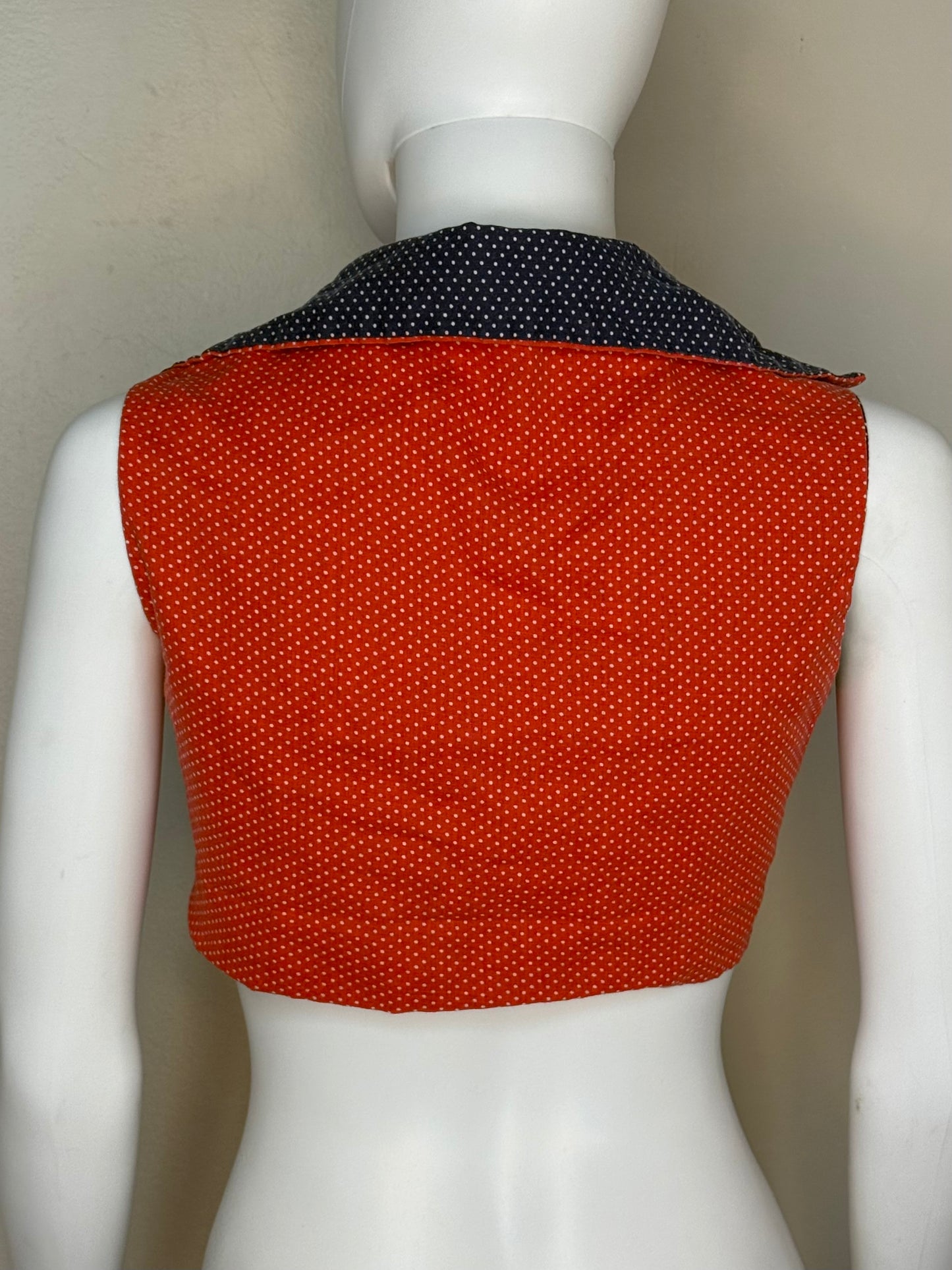 1970s Cropped Tie Front Reversible Blouse, Mr Topper Size M-L, Red and Navy Blue Polka Dot