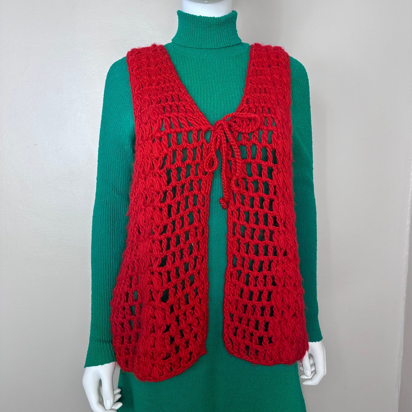 1960s/70s Red Knit Sweater Vest, Tally-Ho Creation Size Large