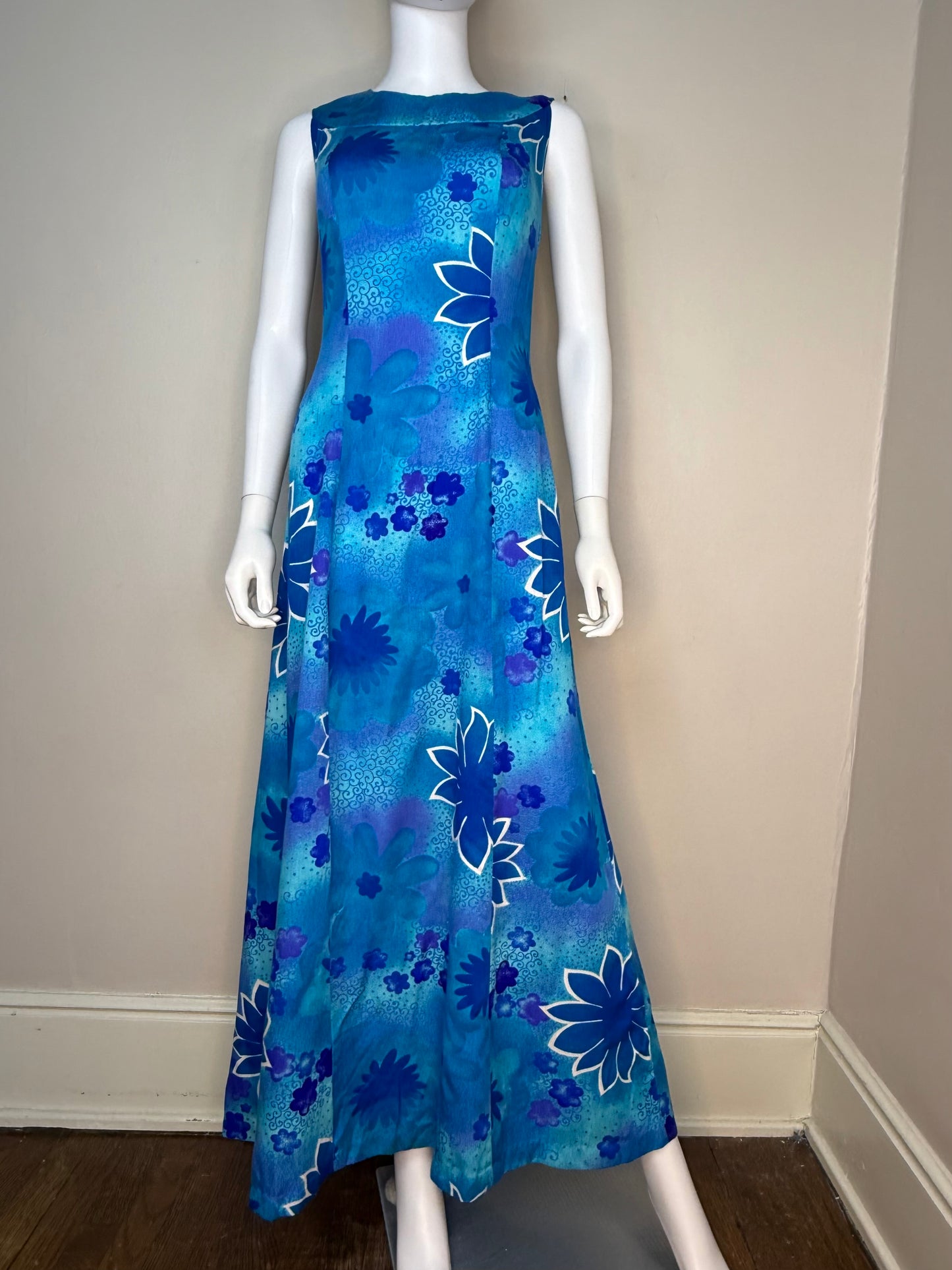 1970s Blue Hawaiian Floral Sleeveless Maxi Dress, Pomare Hawaii Size Large