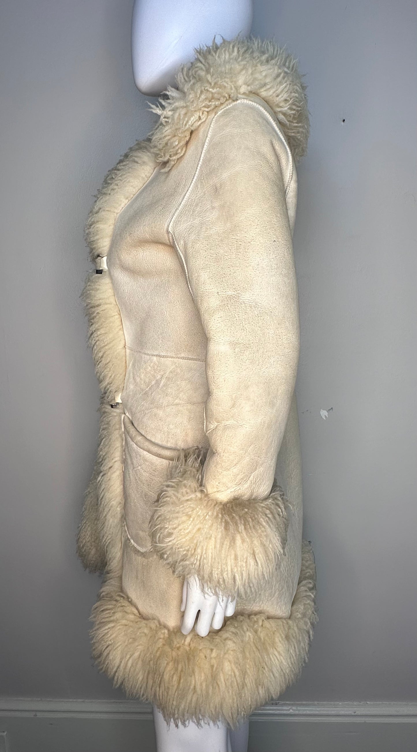 1970s Leather Shearling Coat with Fur Trim, Harzfeld’s Gadabout Sports Shop Size XS-Small, Penny Lane