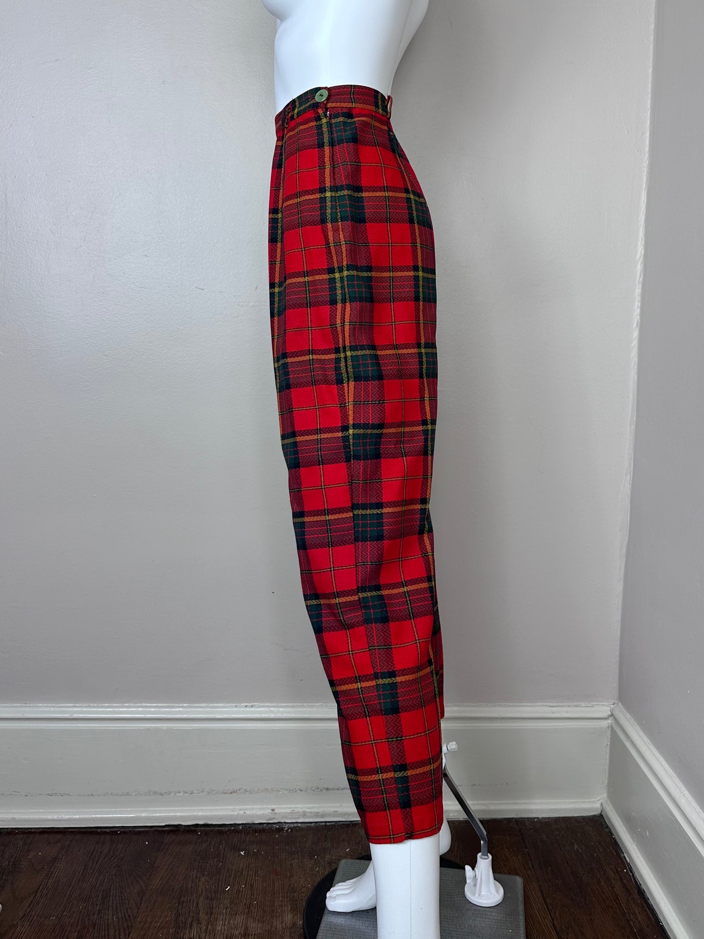 1950s/60s Cropped Red Plaid Pants, Side Zip Size XS, 24.5"x25"