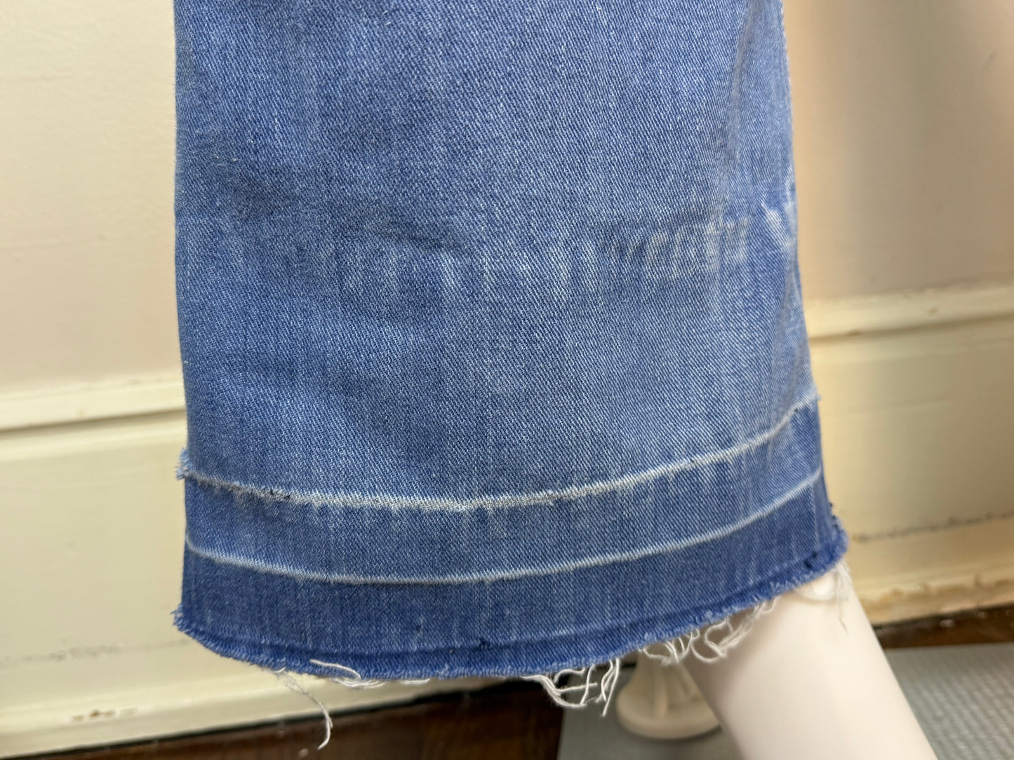 1970s Bell Bottom Blue Jeans, Best Made Togs, 28.5"x31.5"