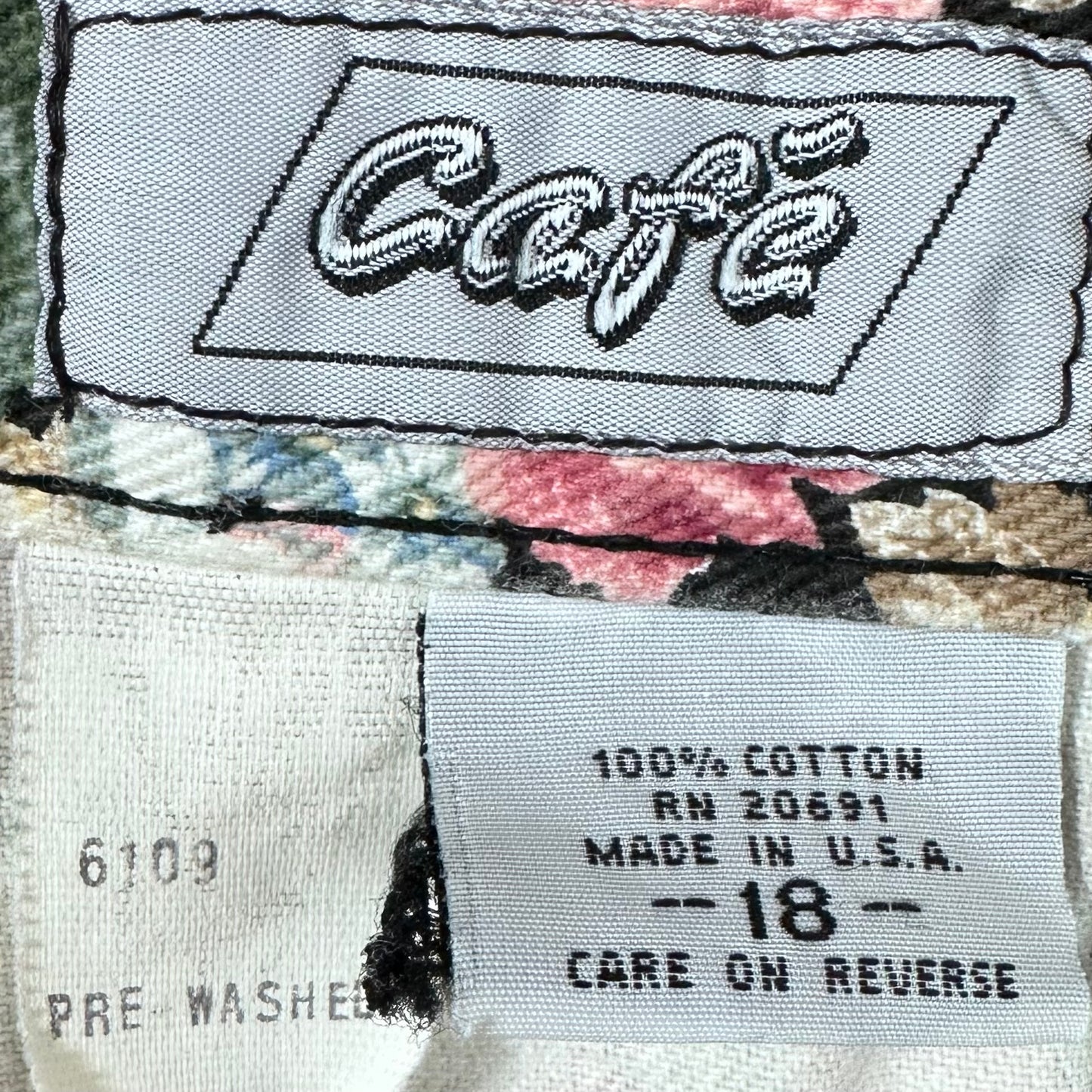 1990s Black Floral Jeans, Cafe Size 12/14, 32.5"x28.25"
