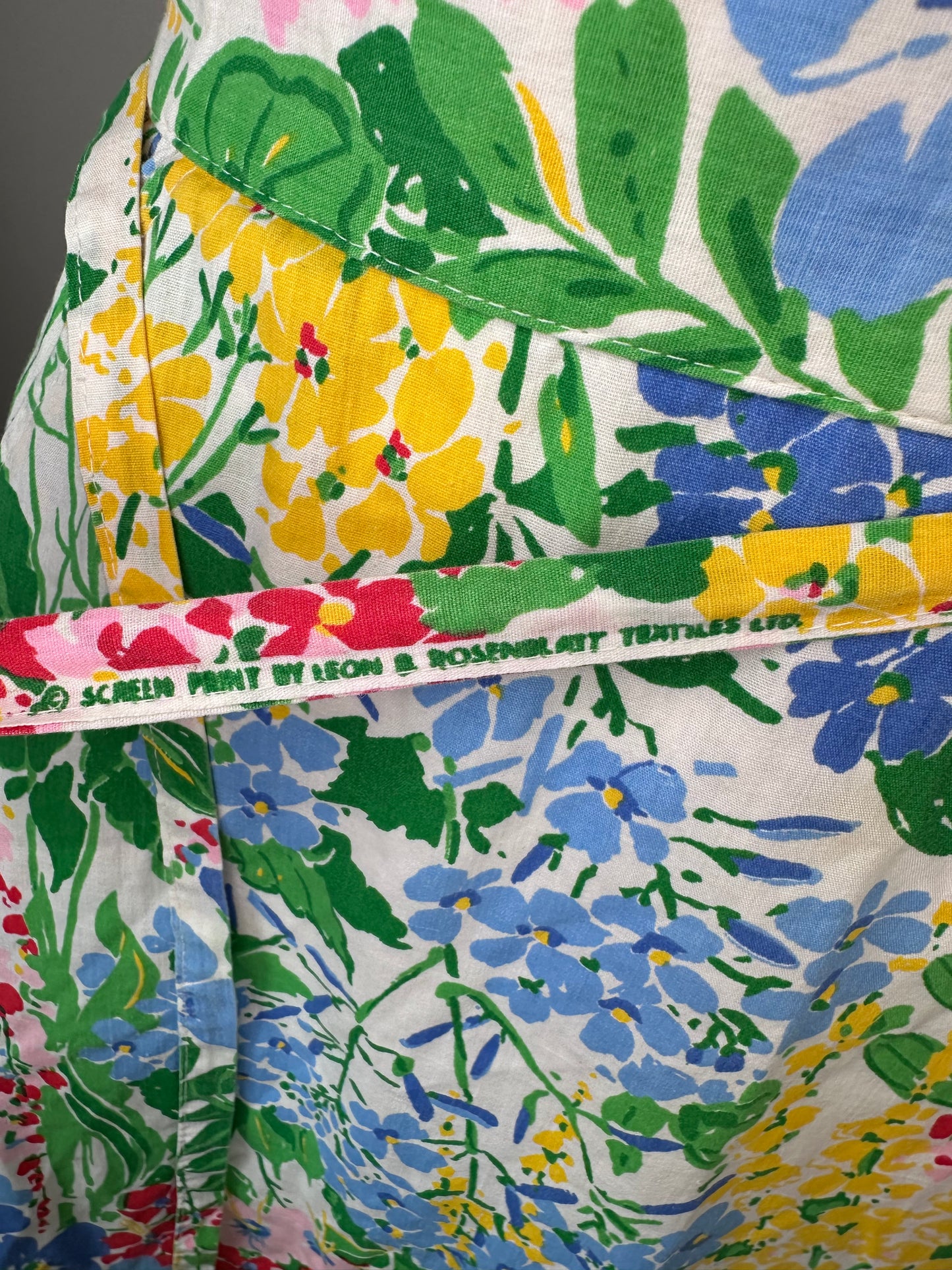 1970s Floral Wrap Skirt, Size XS, Leon B Rosenblatt Textiles