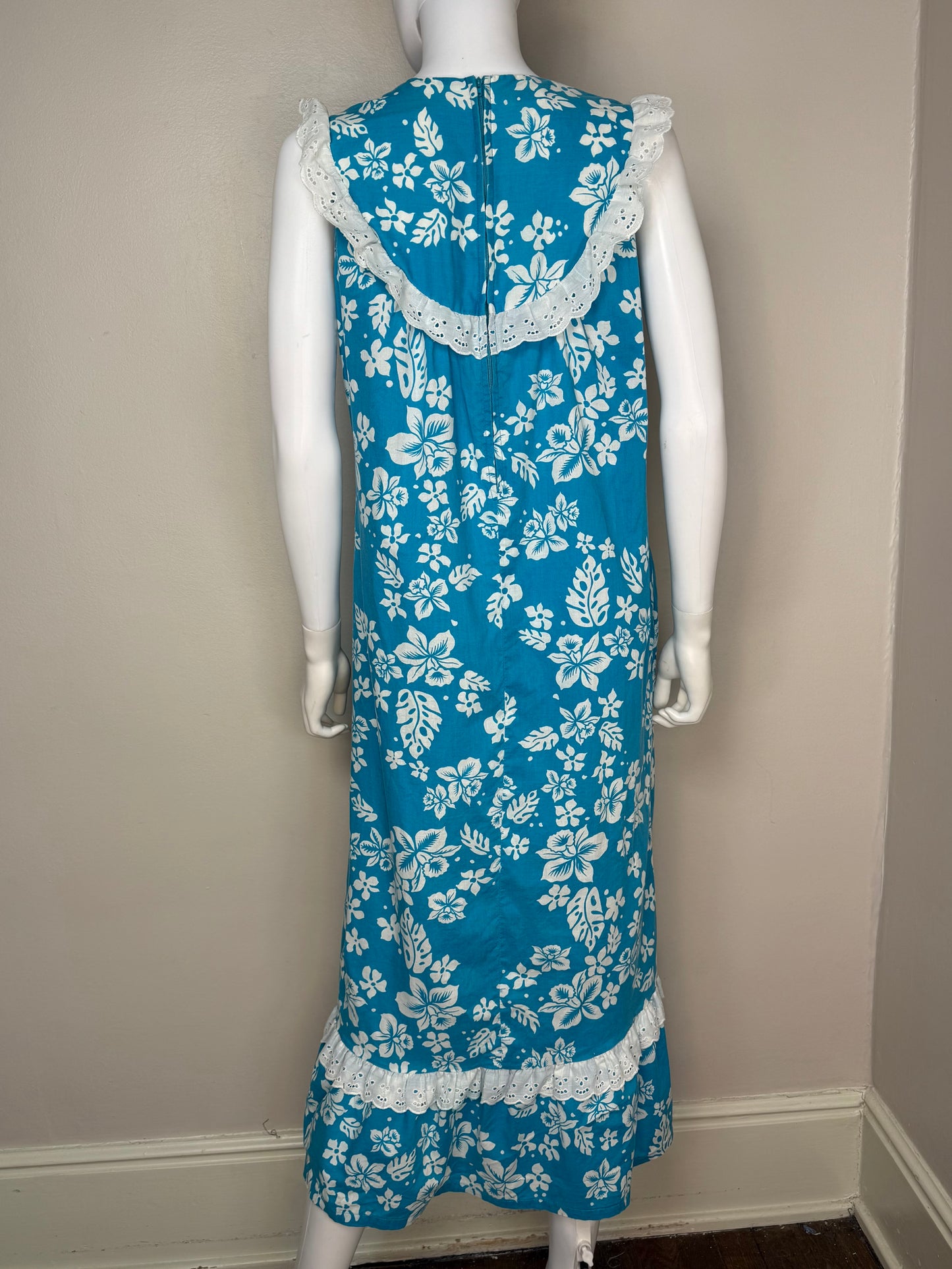 1970s Blue Floral Hawaiian Maxi Dress with Eyelet Trim, Size Medium