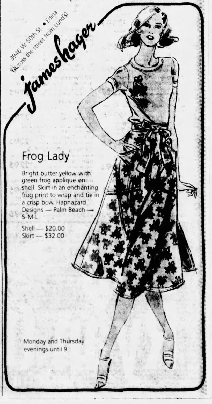 1970s Frog Wrap Skirt and T-Shirt, Haphazard Size Small