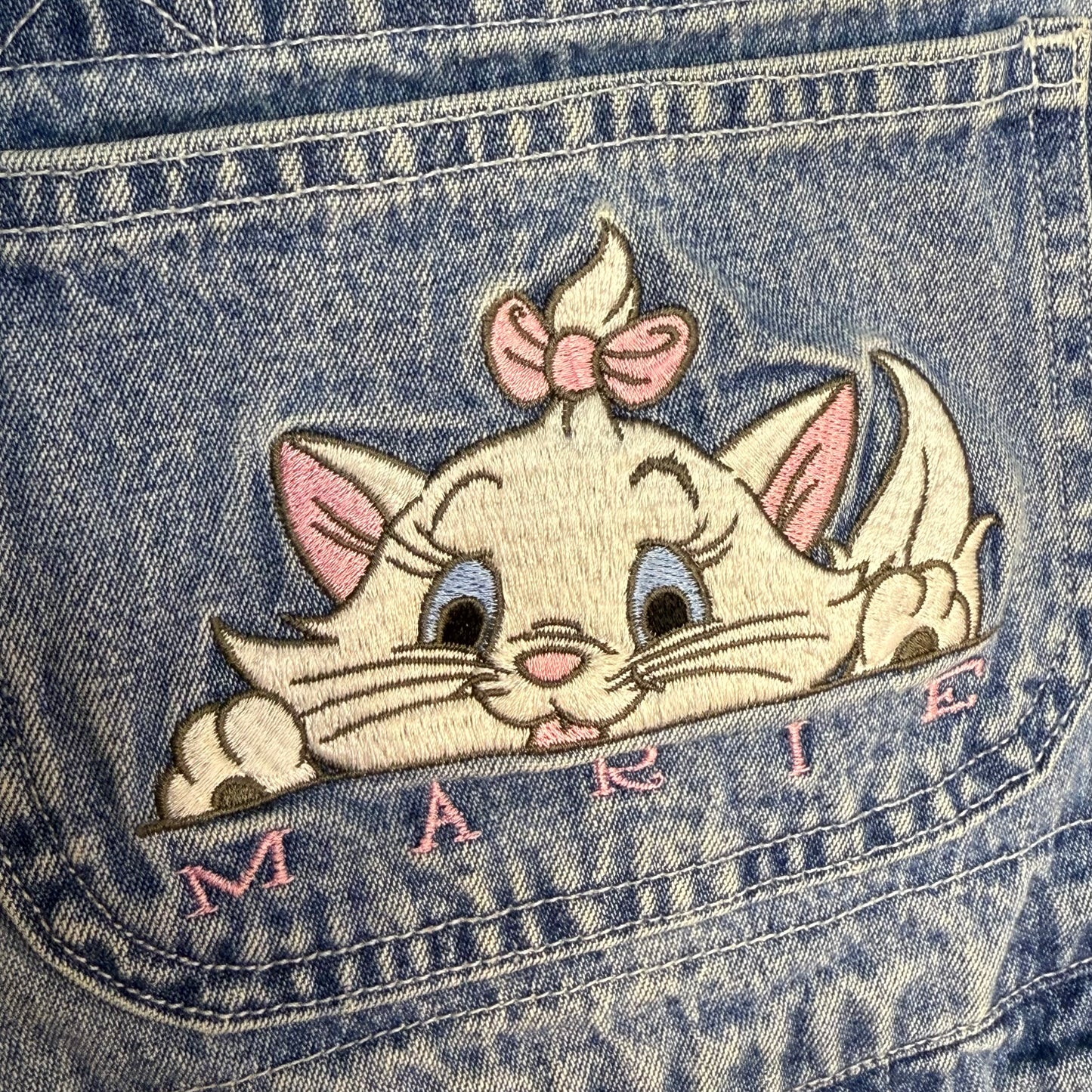 1990s Aristocats Marie Embroidered Denim Shortalls, The Disney Catalog Size 4T, Blue Jean Overalls