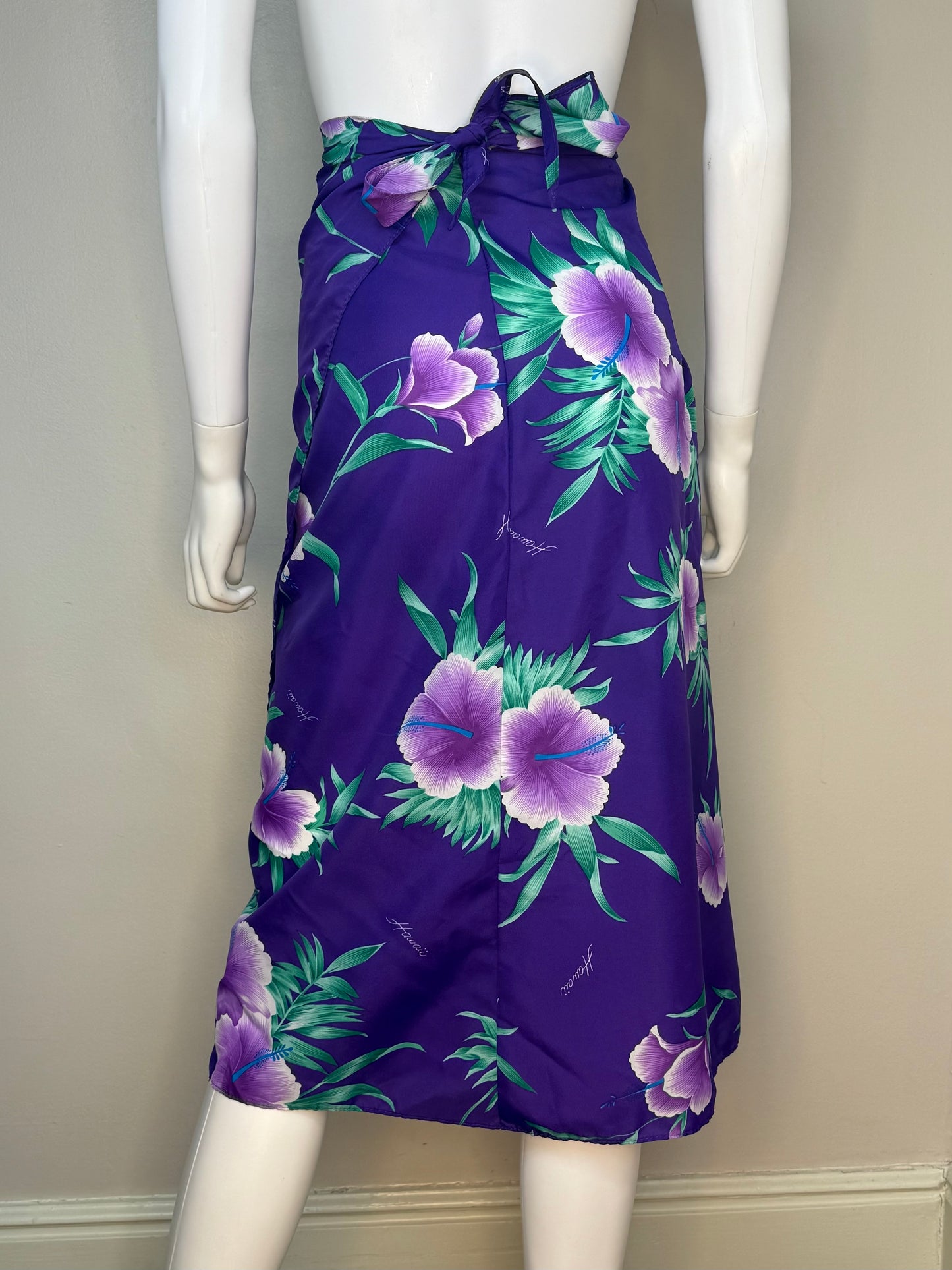 1980s Hawaiian Halter Wrap Dress, Sarong Skirt, Helena’s Hawaii, Tropical Purple Floral
