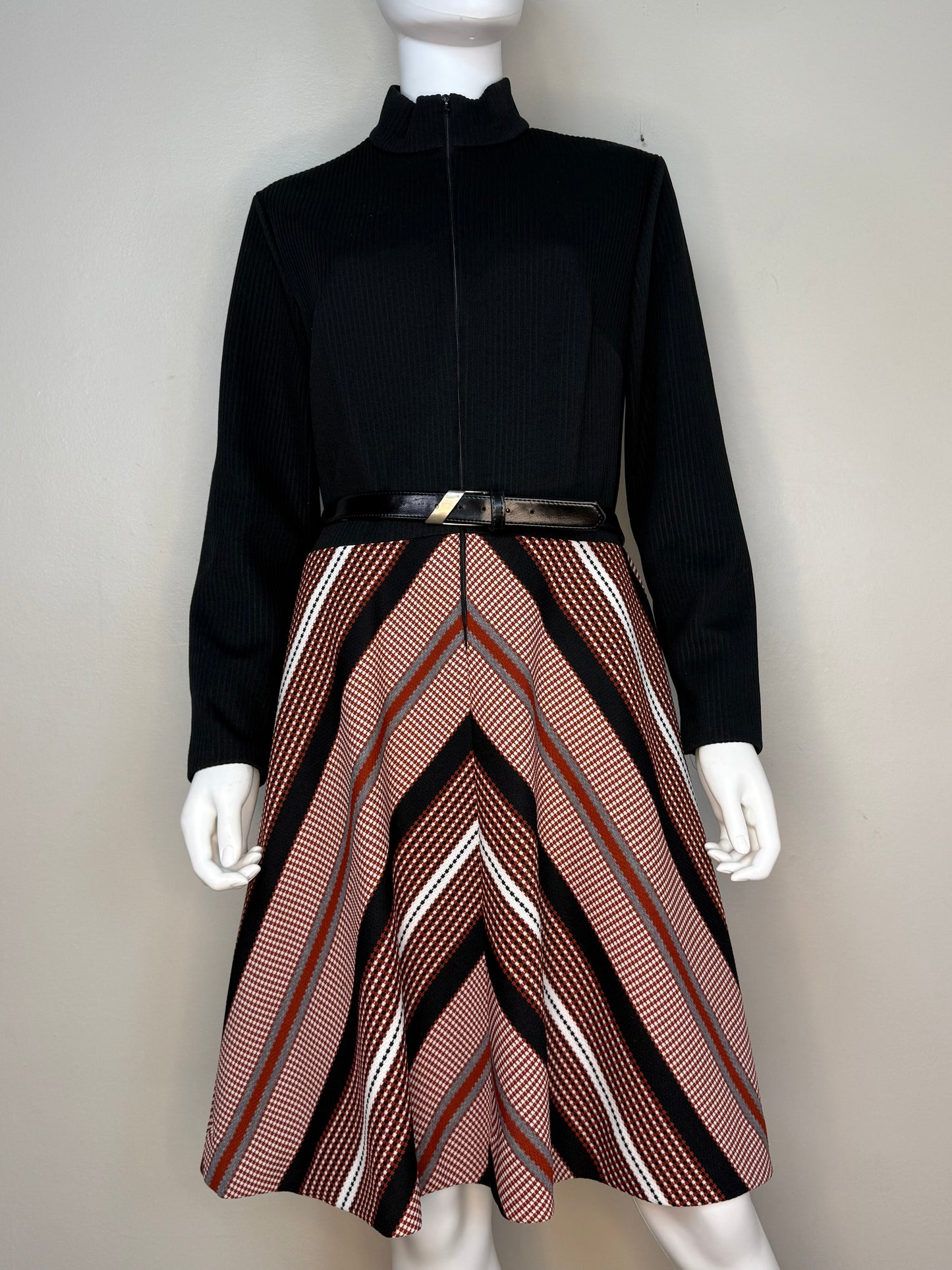 1970s Double Knit Dress, Front Zip Black Rib Knit Bodice, Brown Chevron Stripe Skirt, Country Fair Size Large