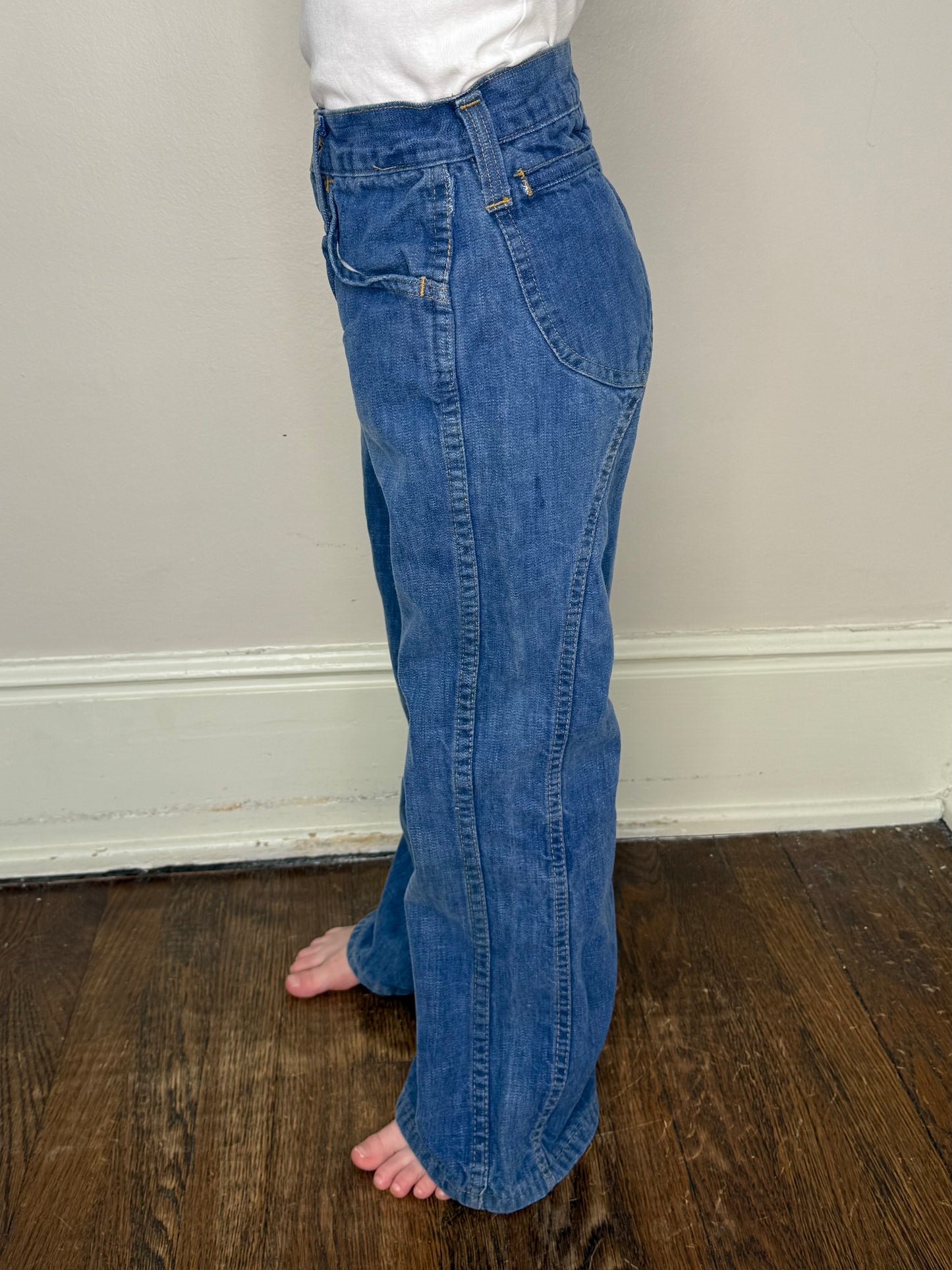 1960s/70s Kids Bell Bottom Blue Jeans, Mr Leggs Size 7/8
