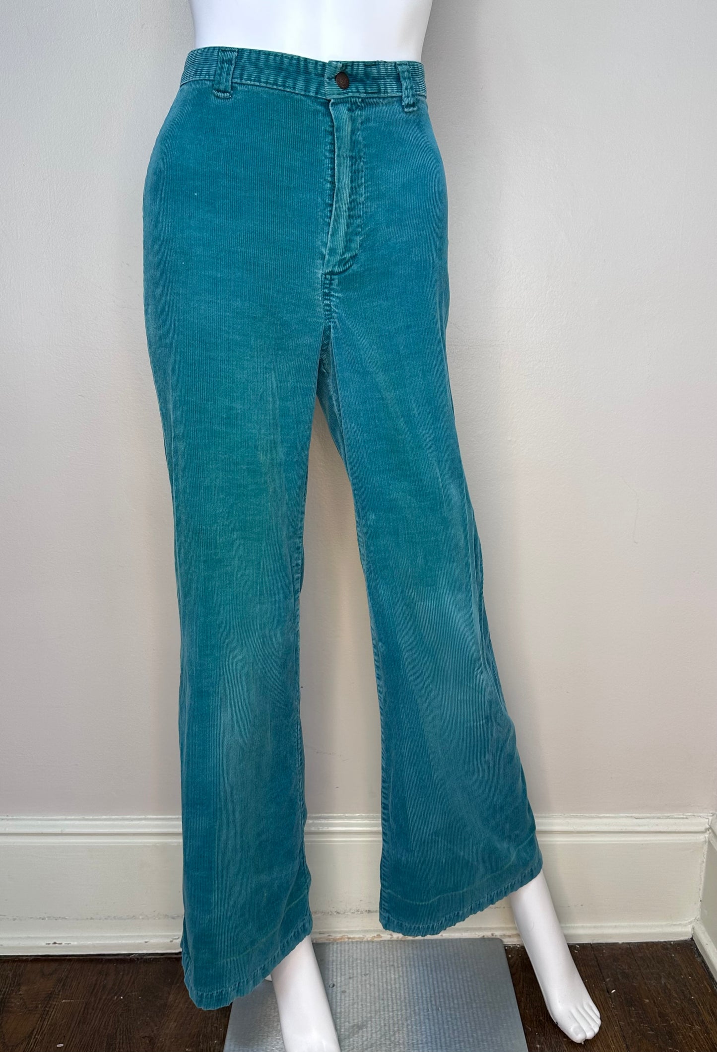 1970s Teal Green Corduroy Bell Bottom Jeans, Dittos 23.75x30.5