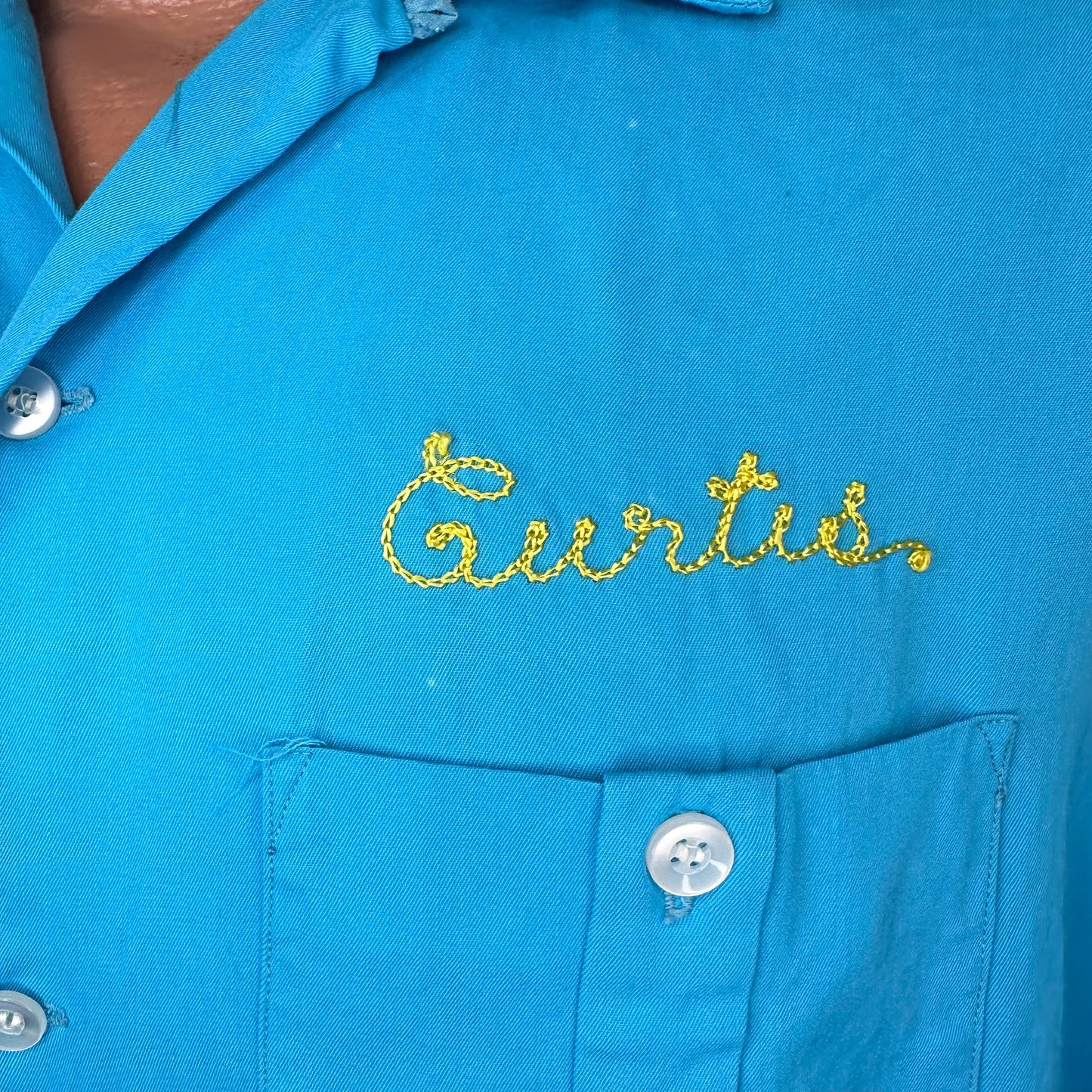 1950s Bowling Shirt, Hilton Size L/XL, Chain Stitch Embroidery, 50s Corvette, Curtis Person Millington