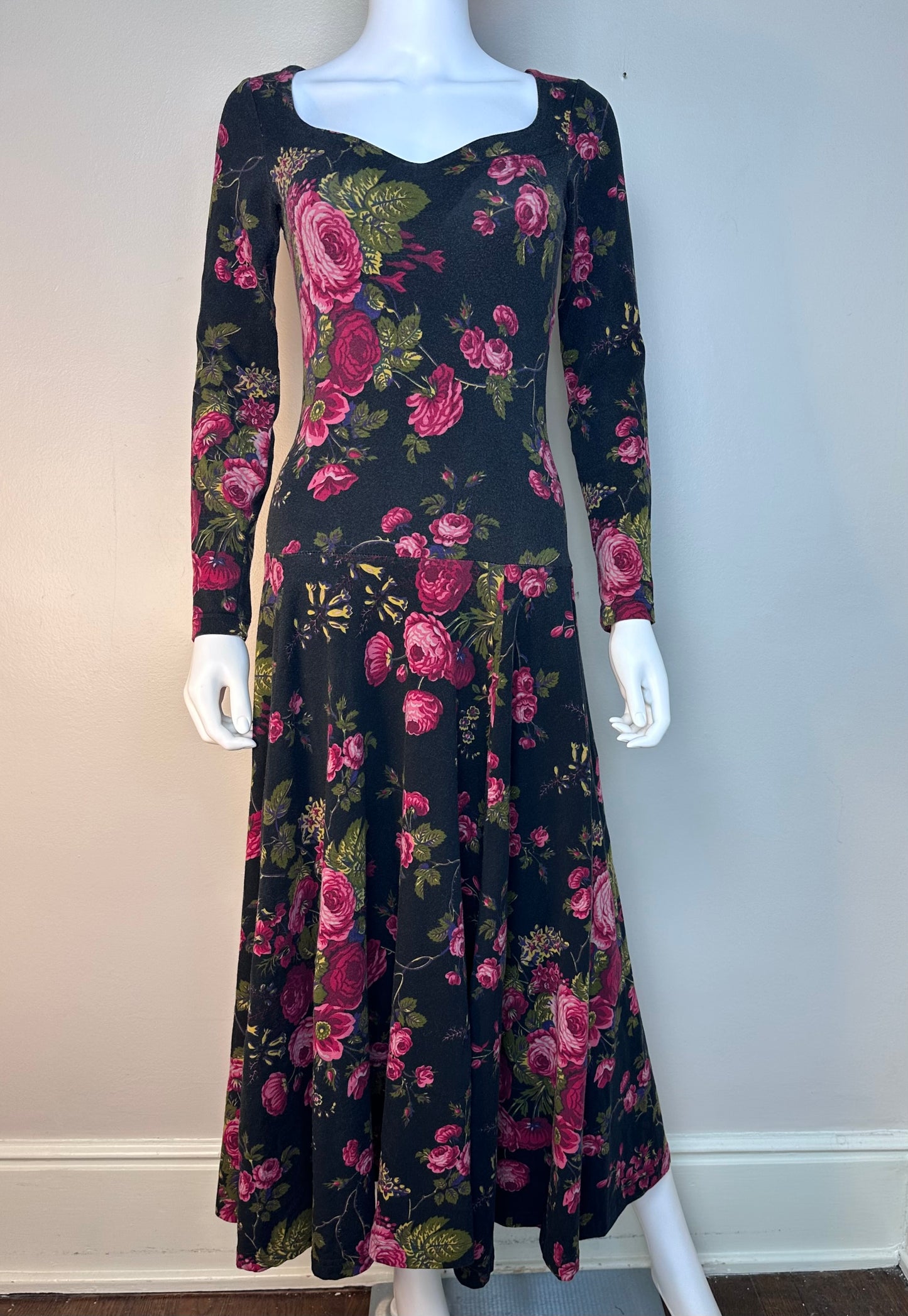 1990s Black Floral Knit Maxi Dress, Betsey Johnson Size Small, Sweetheart Neckline, Drop Waist