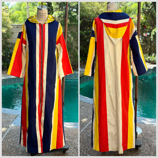 1960s Striped Beach Robe Cover-Up, Fun Fashions by Cole of California Size Medium
