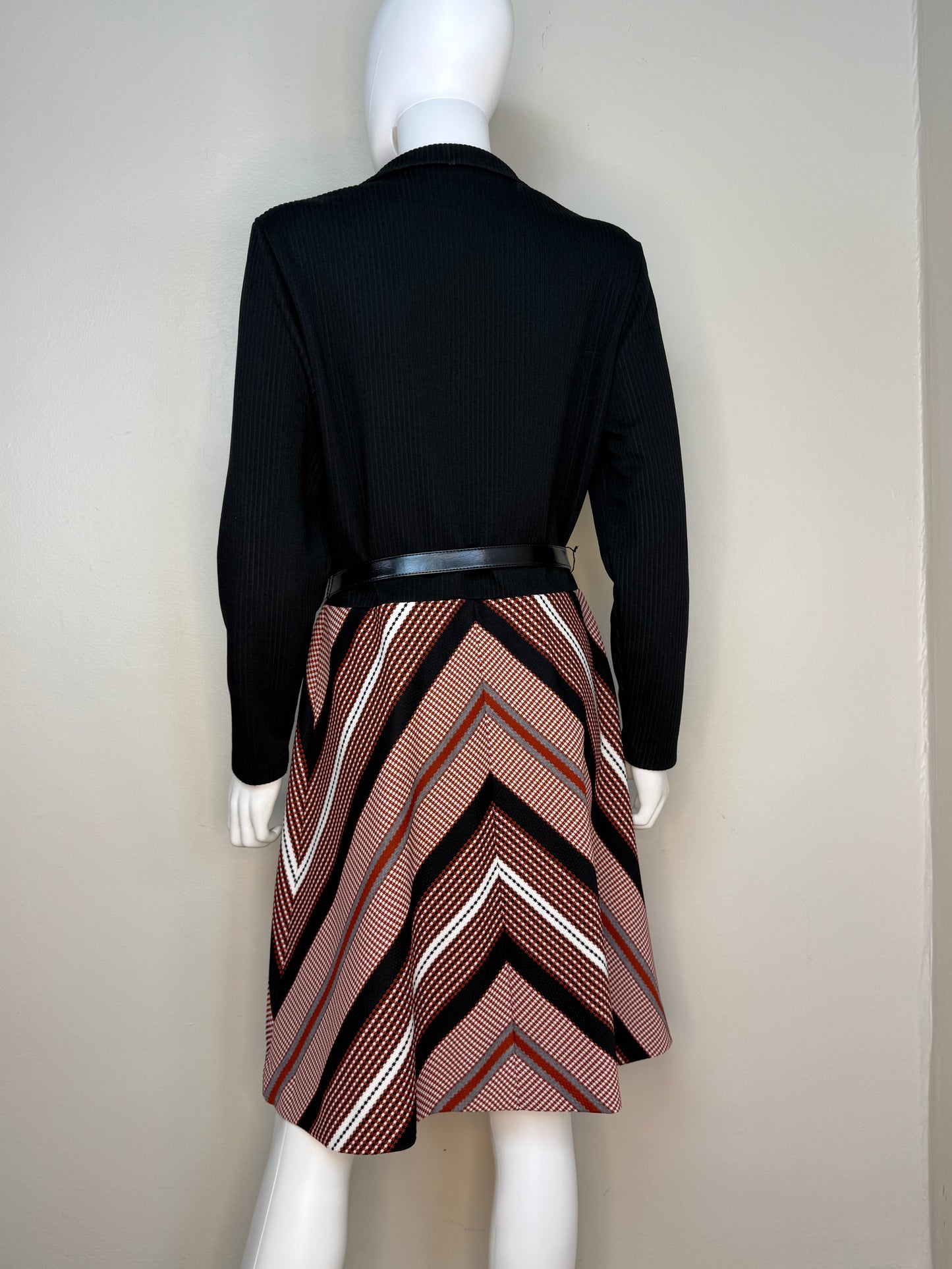1970s Double Knit Dress, Front Zip Black Rib Knit Bodice, Brown Chevron Stripe Skirt, Country Fair Size Large