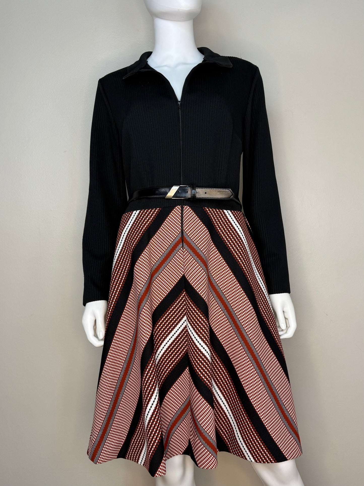 1970s Double Knit Dress, Front Zip Black Rib Knit Bodice, Brown Chevron Stripe Skirt, Country Fair Size Large