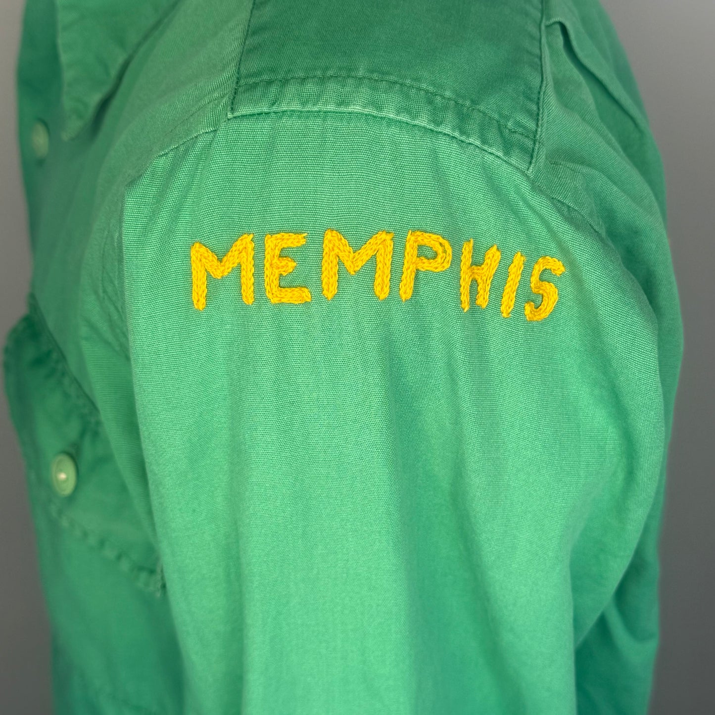 1940s Men’s Green Long Sleeve Shirt, Al Chymia Temple Memphis Chain Stitch Embroidery, Fremont Shirt Co Size M/L
