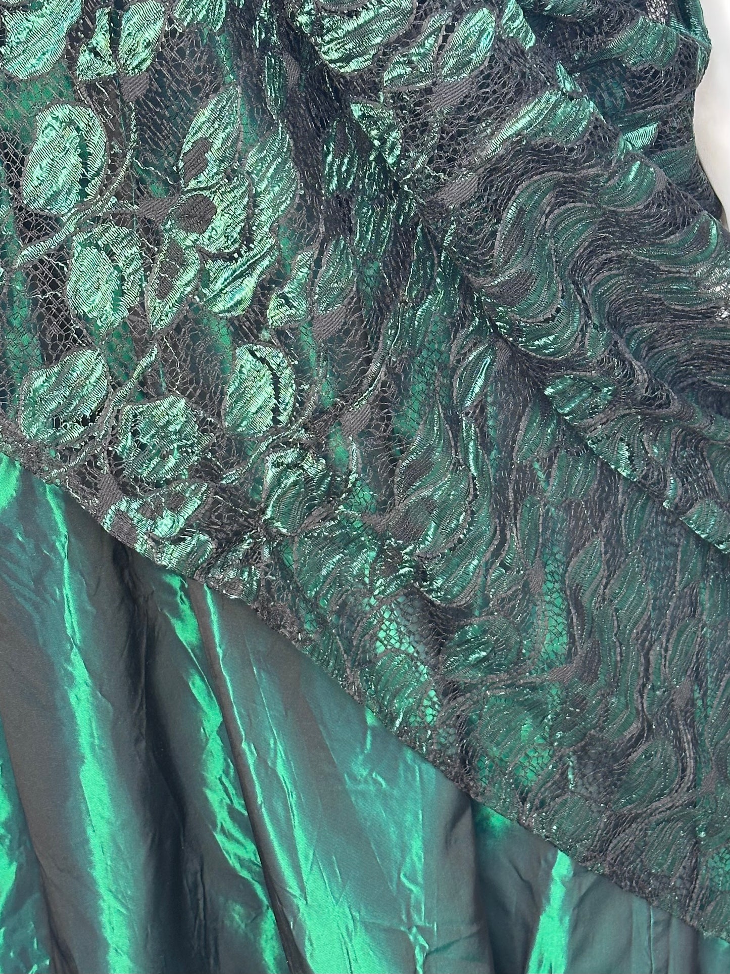 1980s Green and Black Drop Waist Formal Dress, Expo Nite Size Medium, Velvet and Lace, 80s Prom, Deadstock