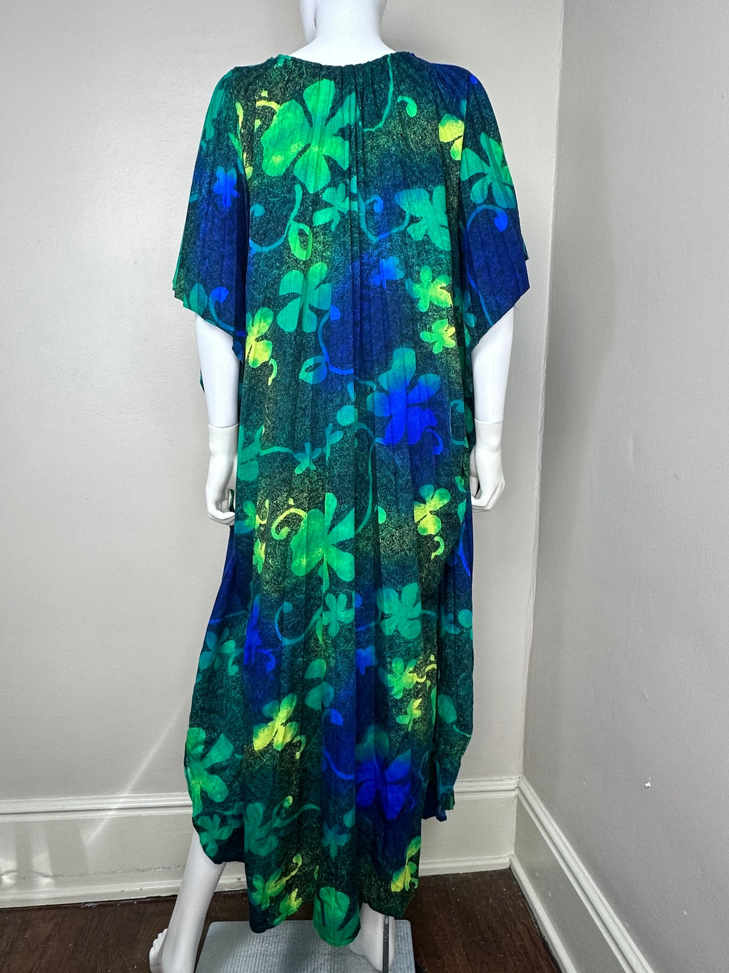 1970s Psychedelic Floral Caftan, Accordion Pleat, Open Sizing