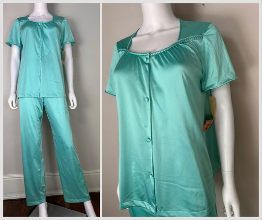 1970s Sea Green Nylon Pajama Set, Glisanda by Vanity Fair Size Small, Deadstock with Tags