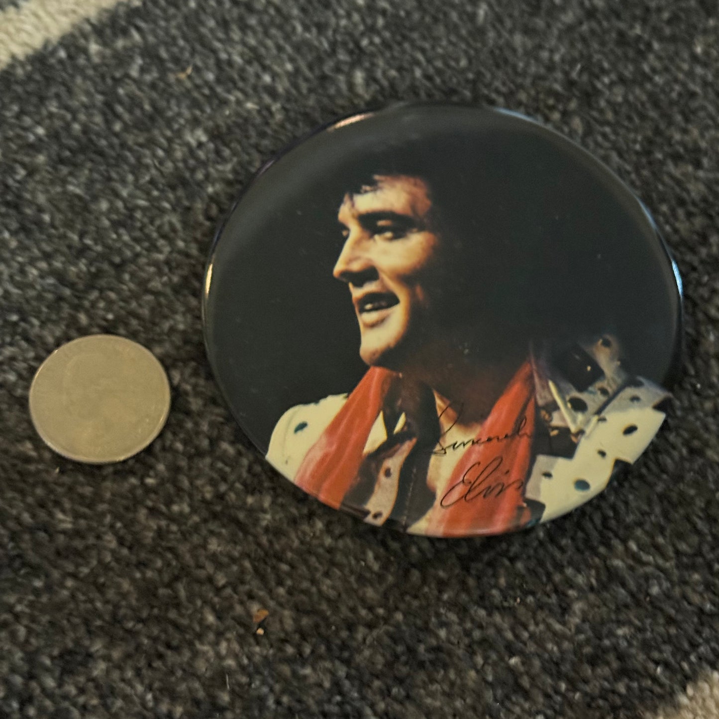 Sincerely Elvis Presley Pinback Button, 3 3/8"