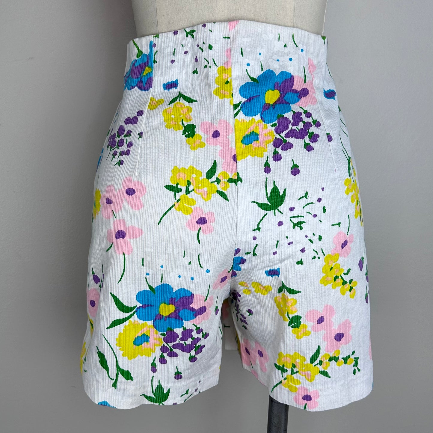 1960s Floral Mini Dress and Side Zip Shorts Set, Handmade Size Medium