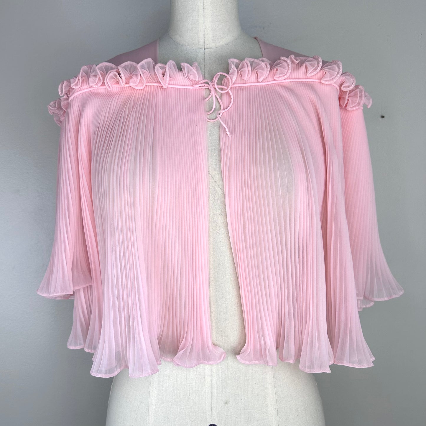 1950s Sheer Pink Pleated Bed Jacket, Vanity Fair Lingerie Size Medium