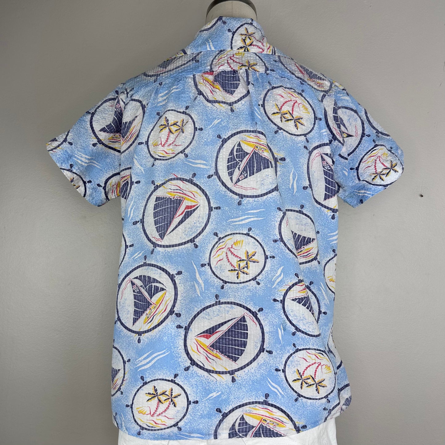 1940s/50s Seersucker Shirt, Size Small, Sailboats, Palm Trees