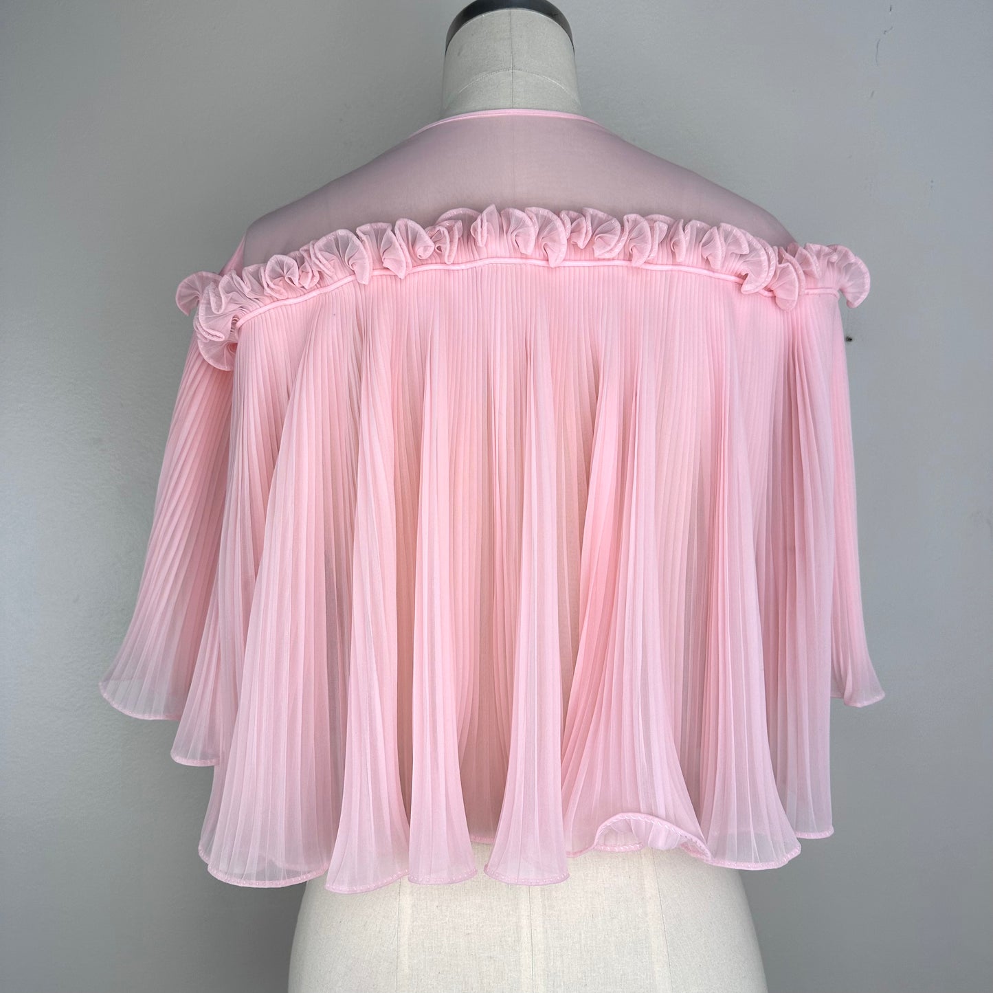 1950s Sheer Pink Pleated Bed Jacket, Vanity Fair Lingerie Size Medium