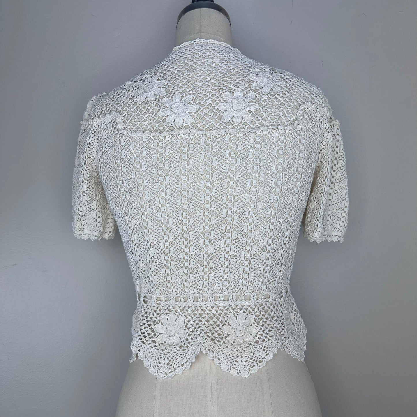 1970s/80s Off White Crochet Blouse, Size Small