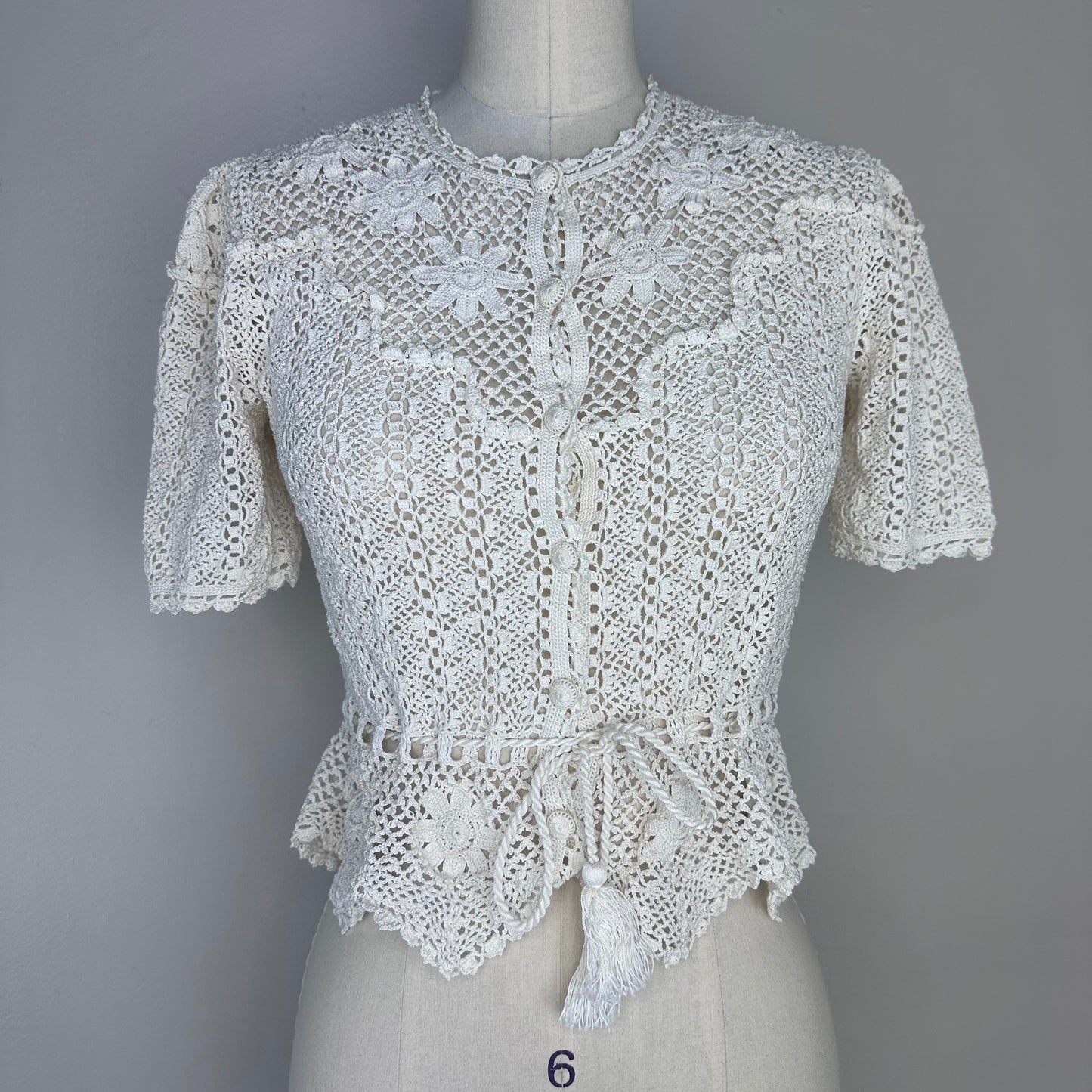 1970s/80s Off White Crochet Blouse, Size Small