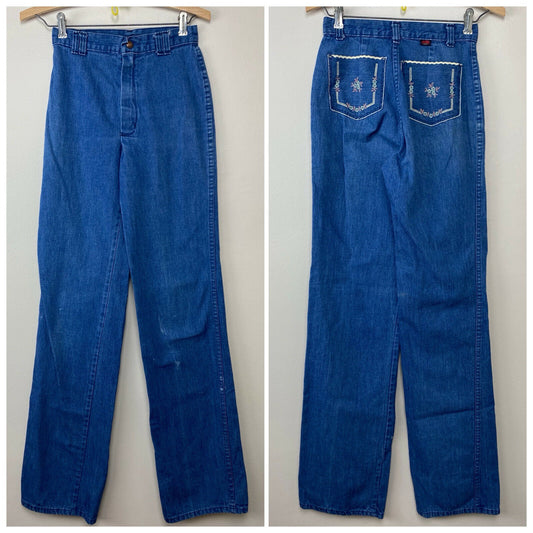 1970s/80s Stuffed Jeans, 23.5" x 33", Embroidered Pockets, High Waisted, Straight Leg