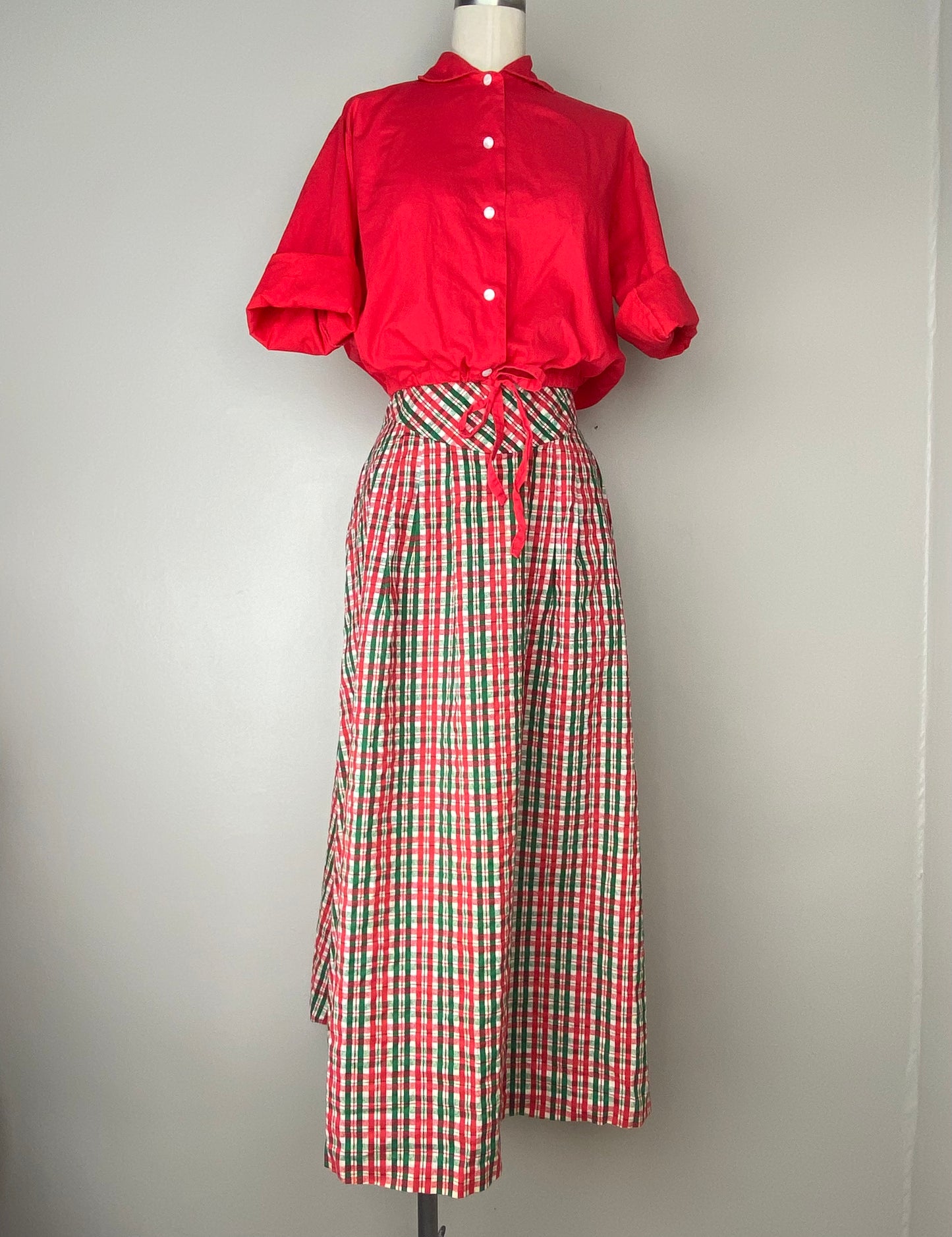 1950s Red Blouse, J’nettes Size S/M, Drawstring Waist