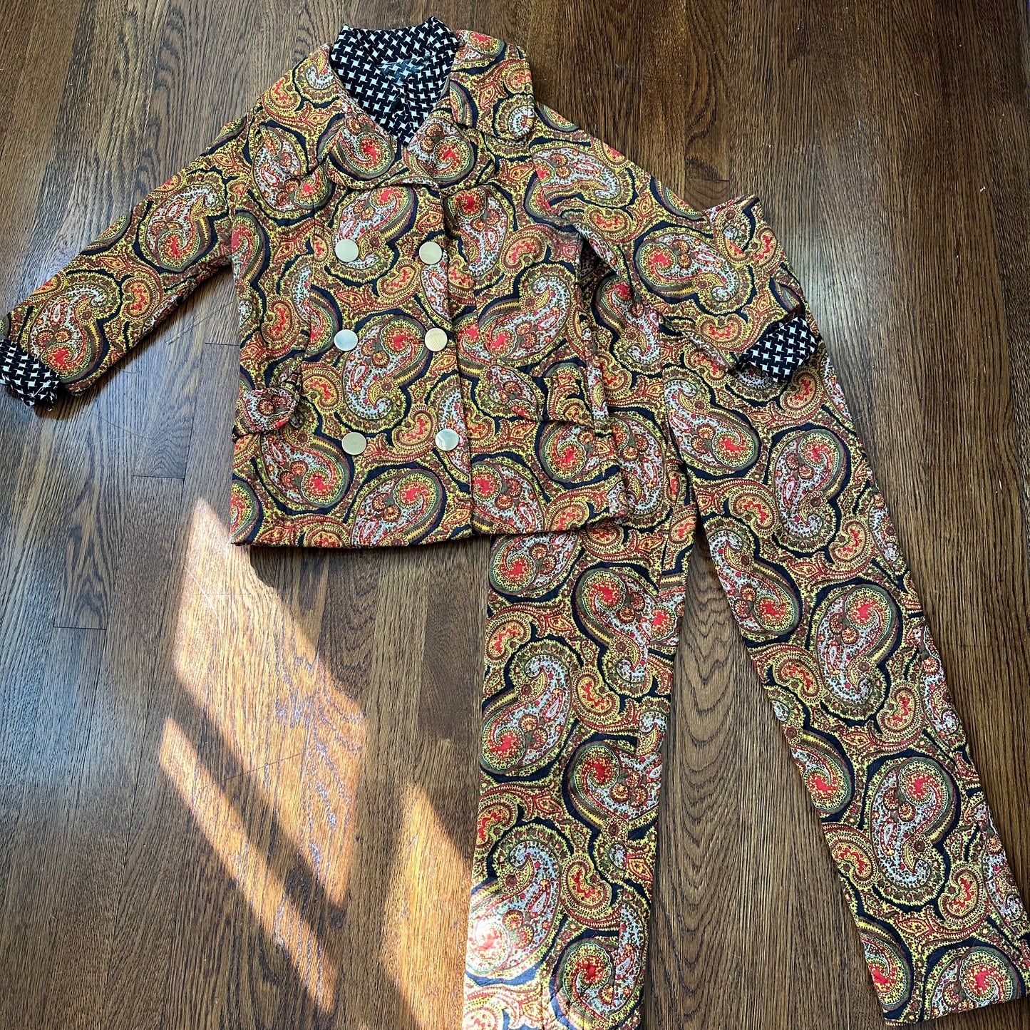 1970s Black and White Print Dagger Collar Shirt Size Medium