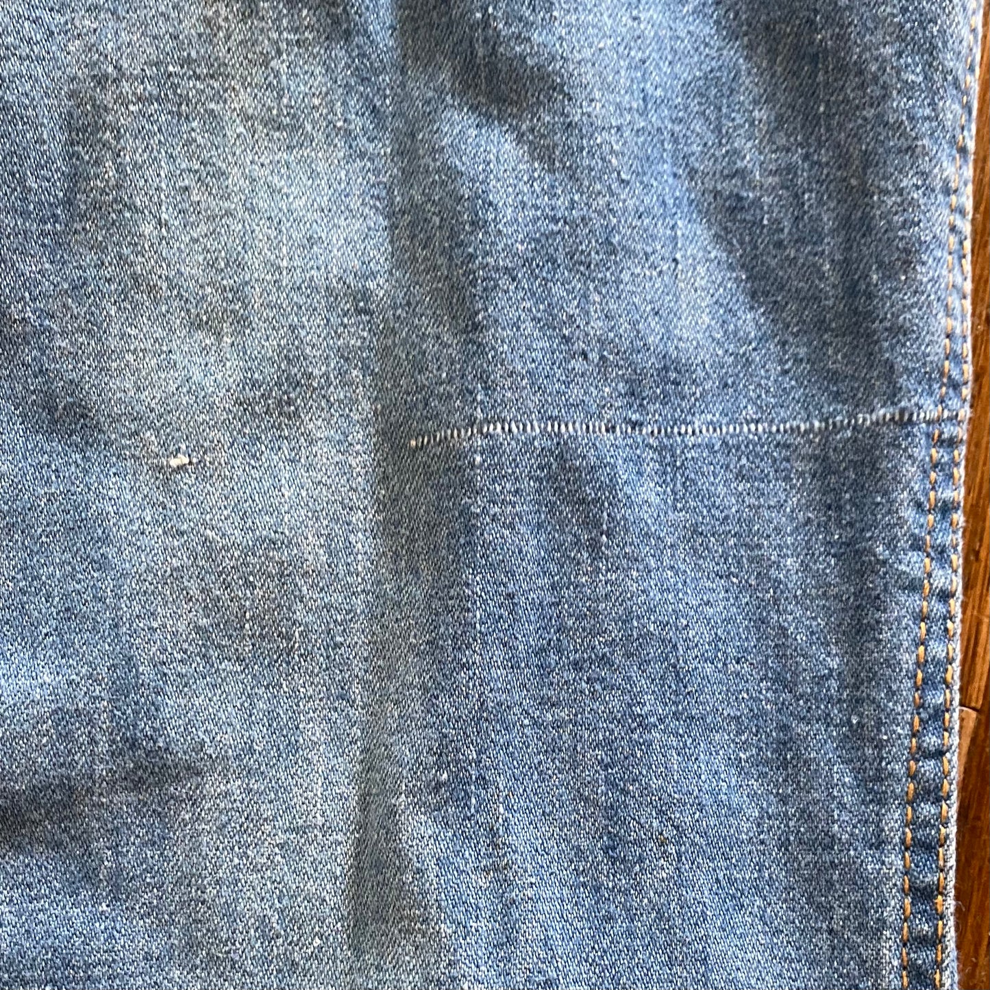 1970s Bell Bottom Jeans, Pin Tucks, 32"x33.75"