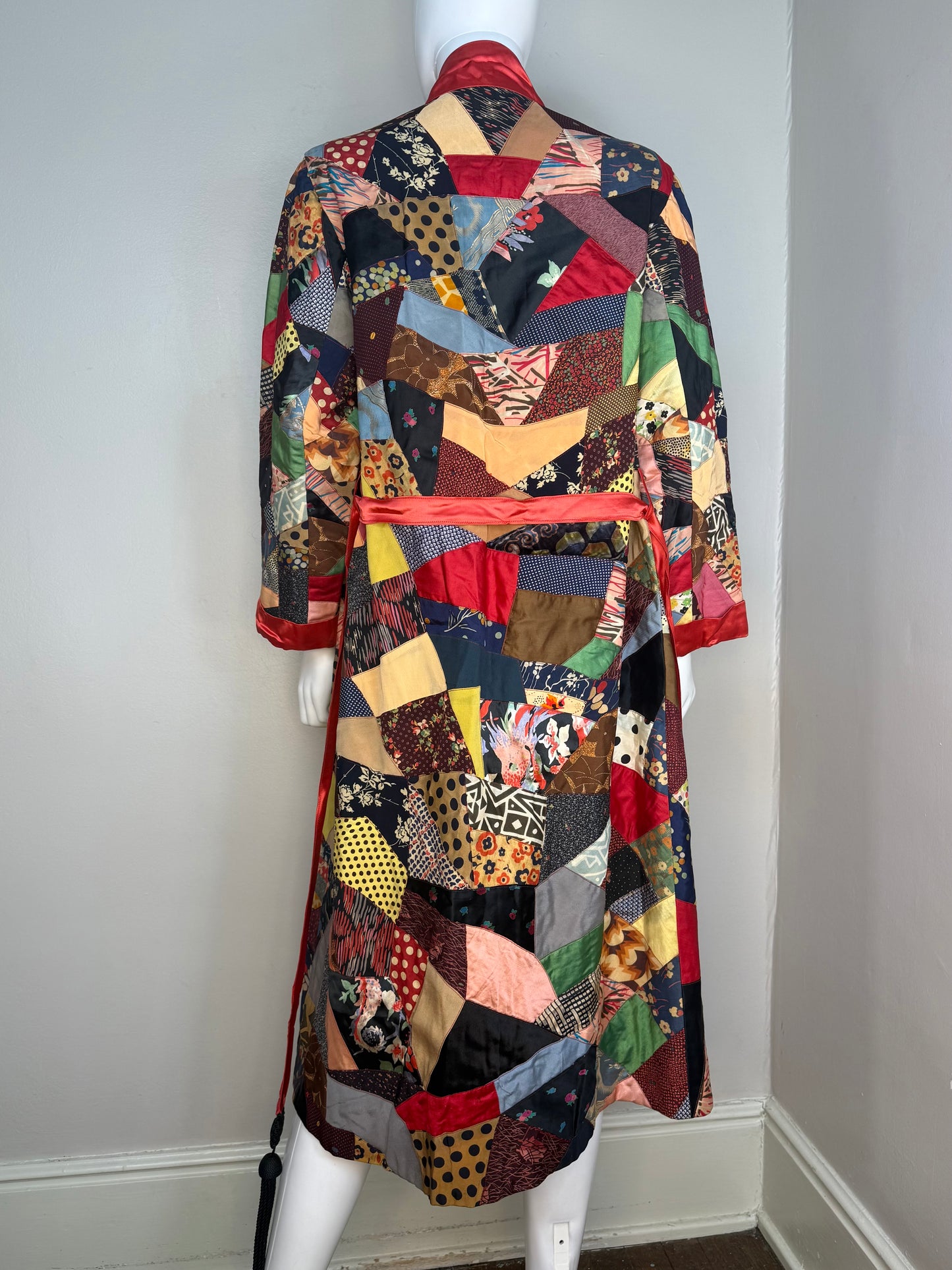1920s/30s Patchwork Crazy Quilt Robe, Handmade Size XS-Small, Belt with Fringe Trim