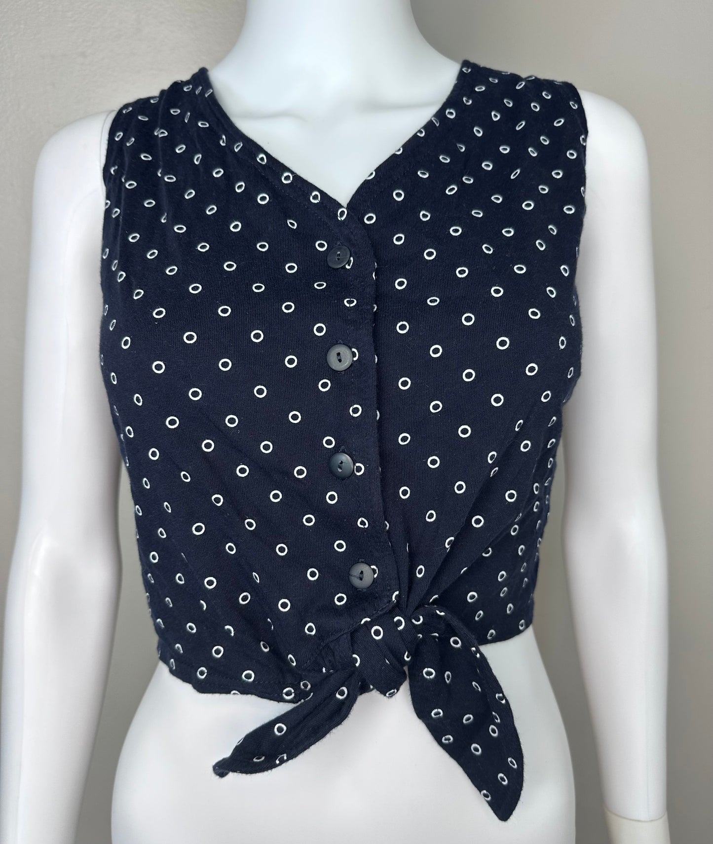 1990s Navy Blue Polka Dot Knit Sleeveless Tie Front Cropped Blouse, Liz & Co Size Large