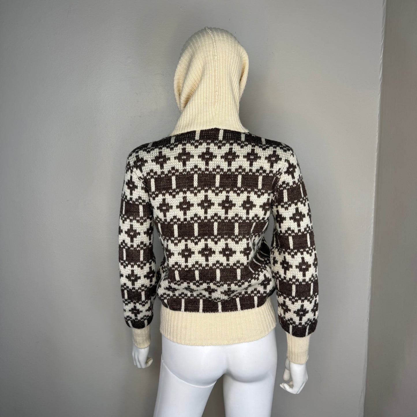 1970s Brown and Cream Stripe Turtleneck Ski Sweater, Sears Junior Bazaar Size S/M