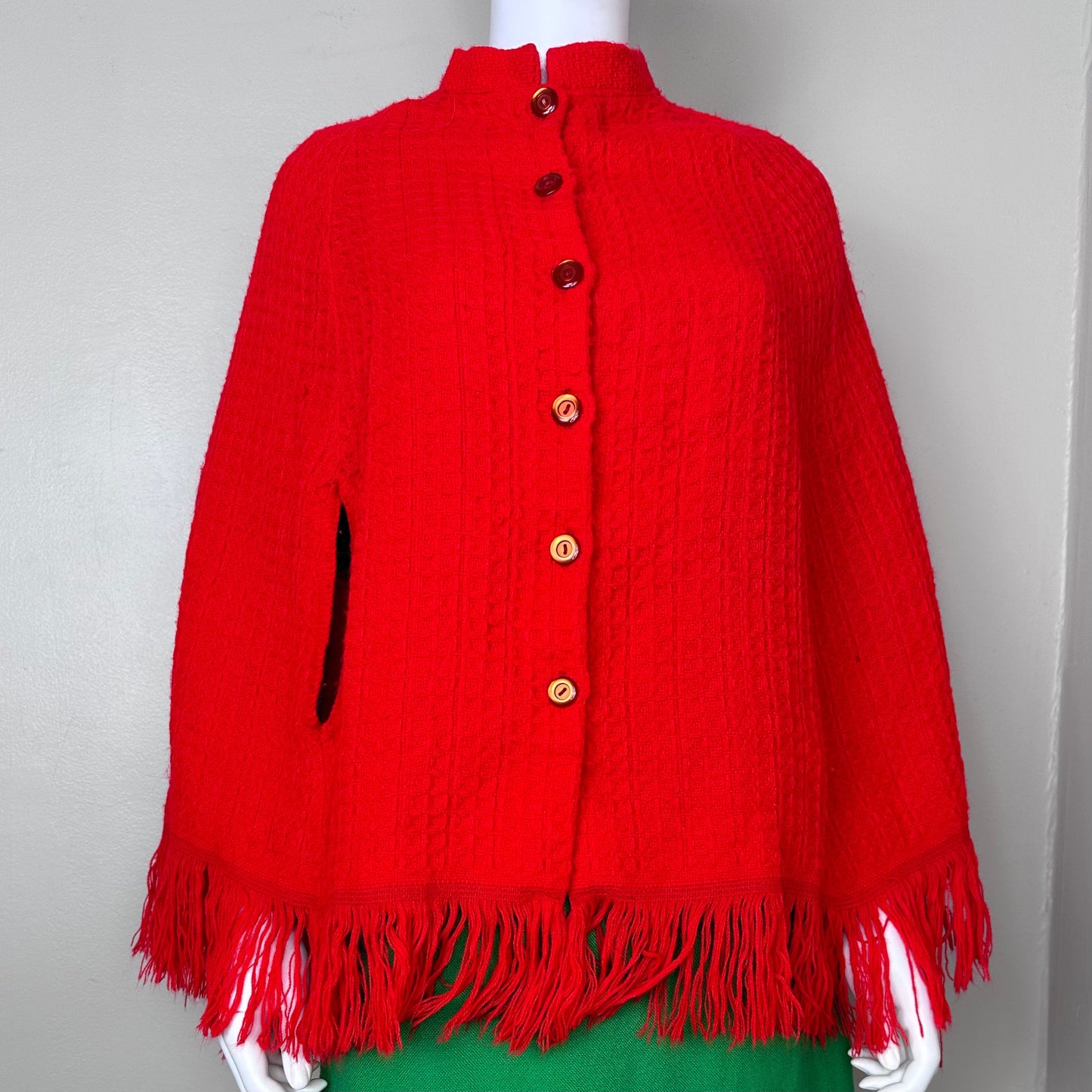 1970s Red Yarn Woven Cape with Fringe, Specialty House Fashion Size S-M, Sweater Poncho