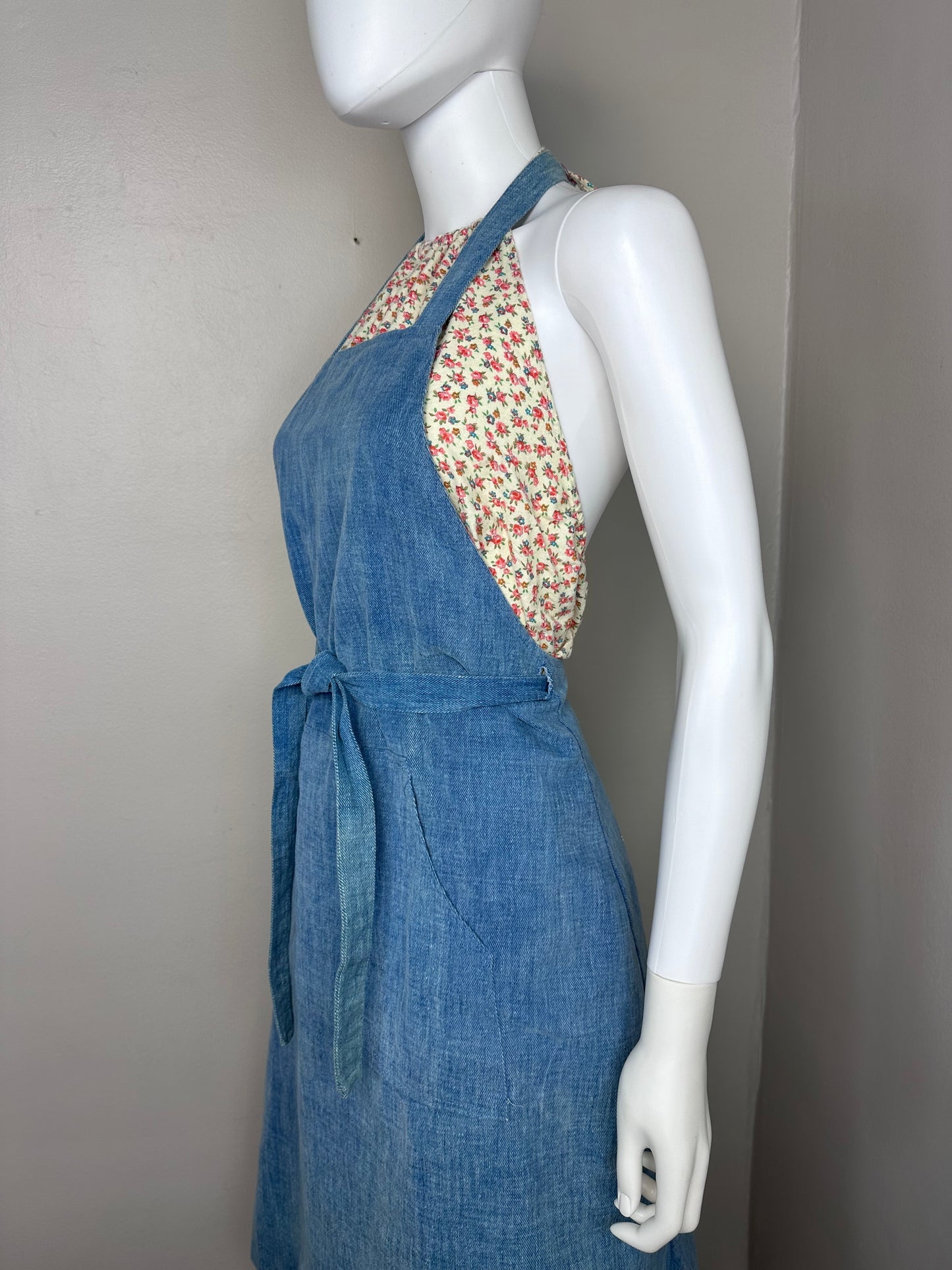 1970s Floral Halter Top Tunic, Micro Mini Dress, Handmade Size S/M, Open Back